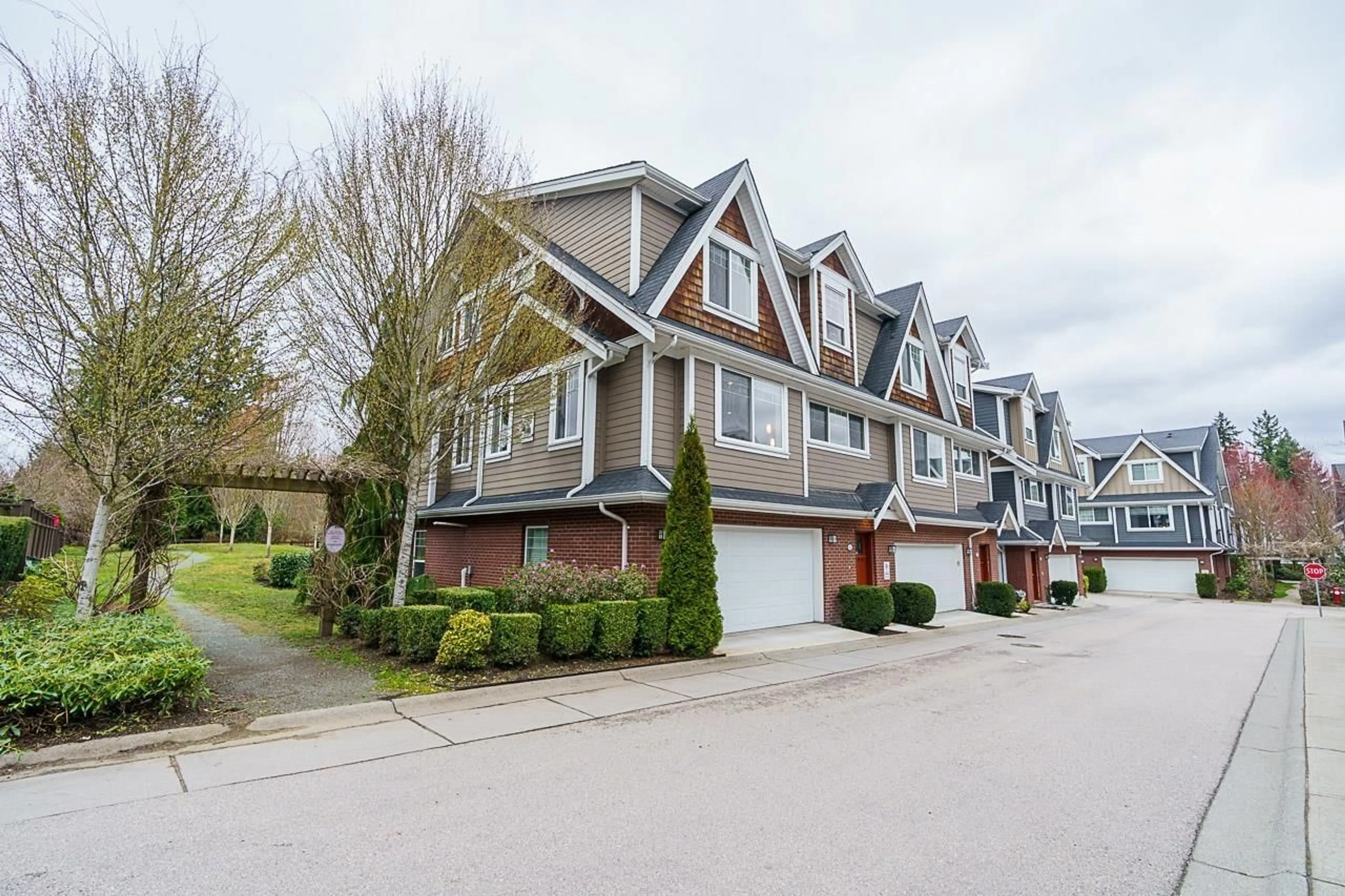 Unknown for 65 - 15988 32, Surrey British Columbia V3Z2J4