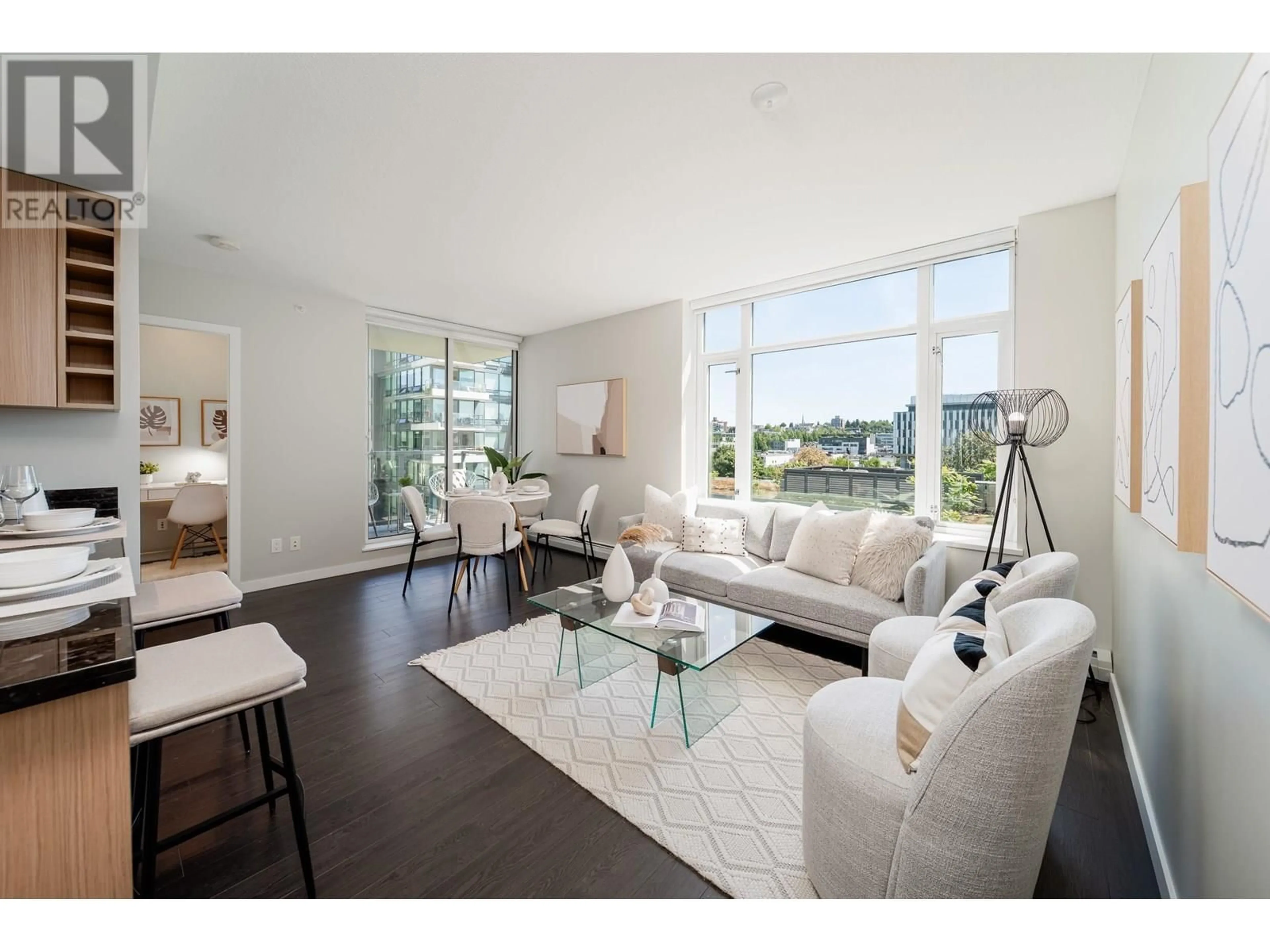 Living room with furniture, unknown for 902 - 138 1ST AVENUE, Vancouver British Columbia V5Y0H5