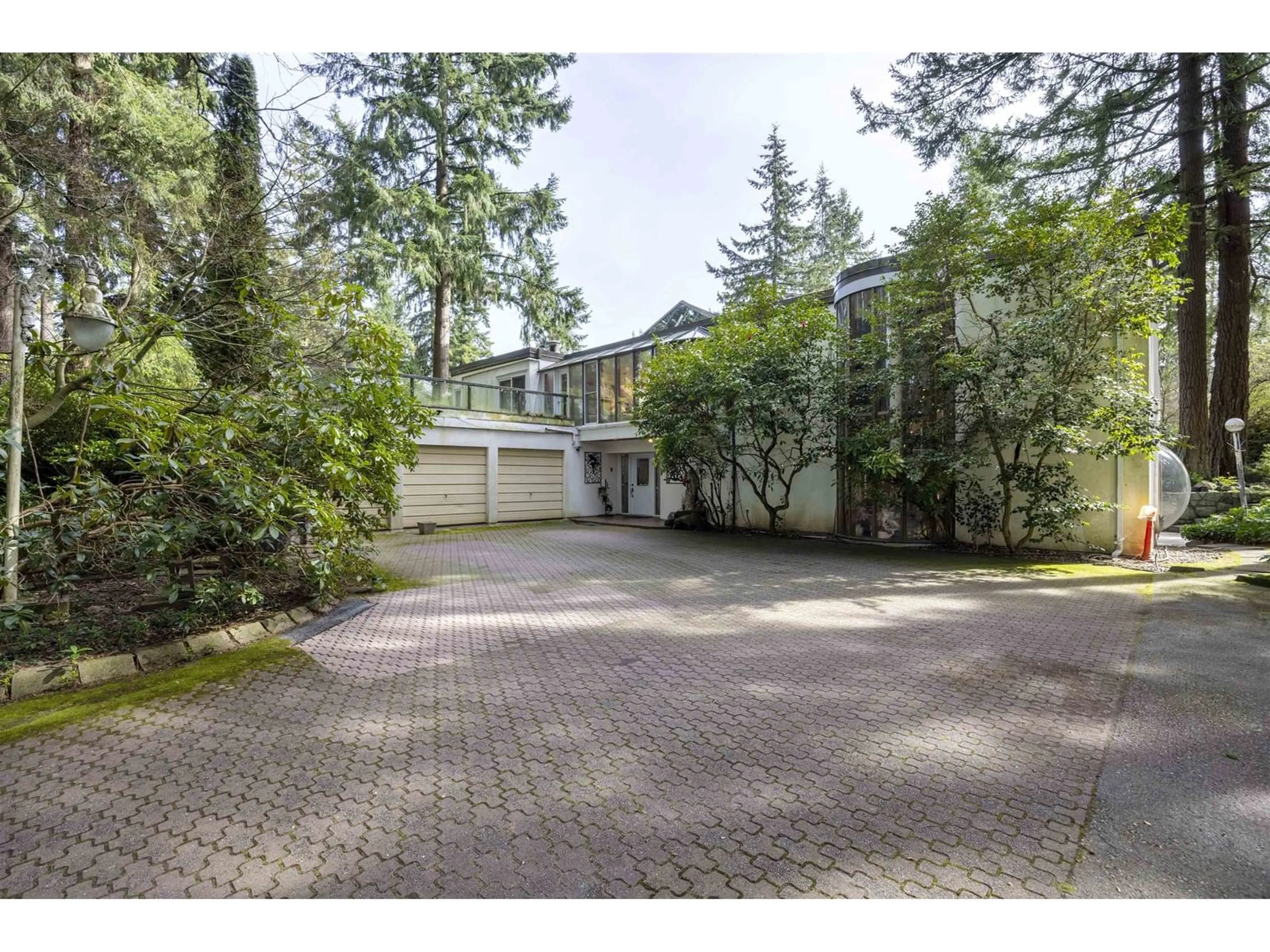 Unknown for 13642 28, Surrey British Columbia V4P1T3