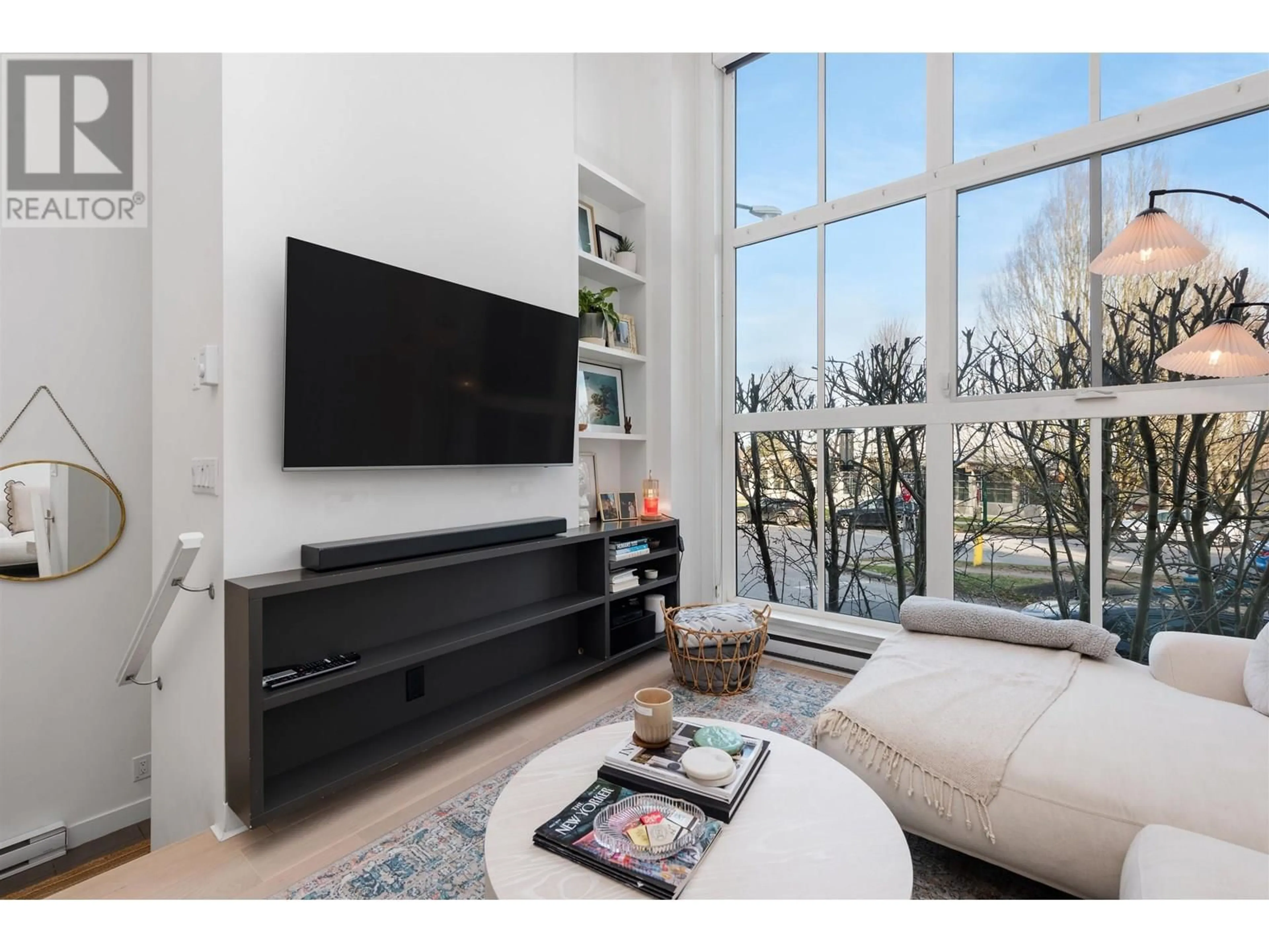 Home theater for 3429 PORTER STREET, Vancouver British Columbia V5N4H2