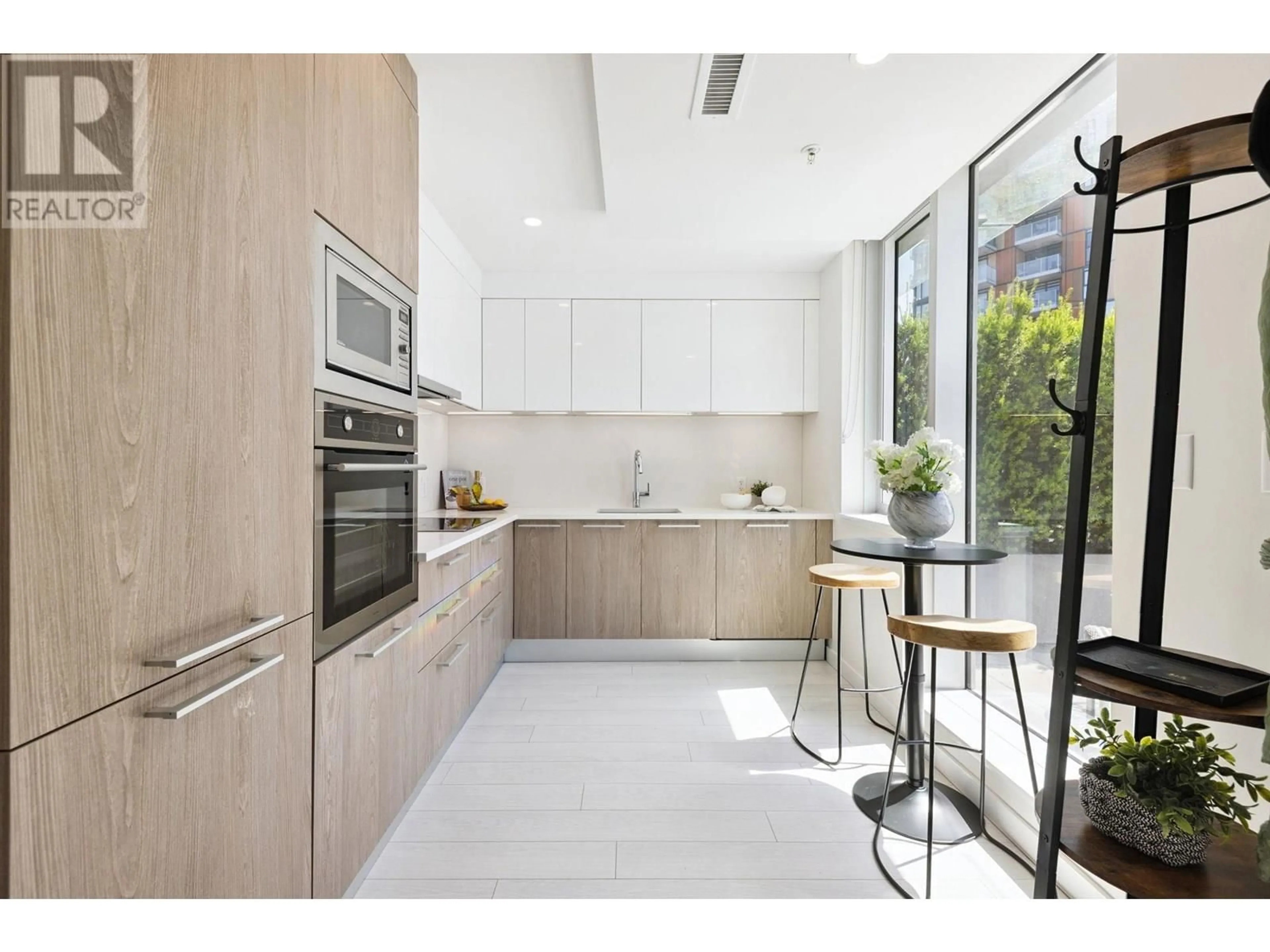Contemporary kitchen, ceramic/tile floor for 602 - 2508 WATSON STREET, Vancouver British Columbia V5T3G9
