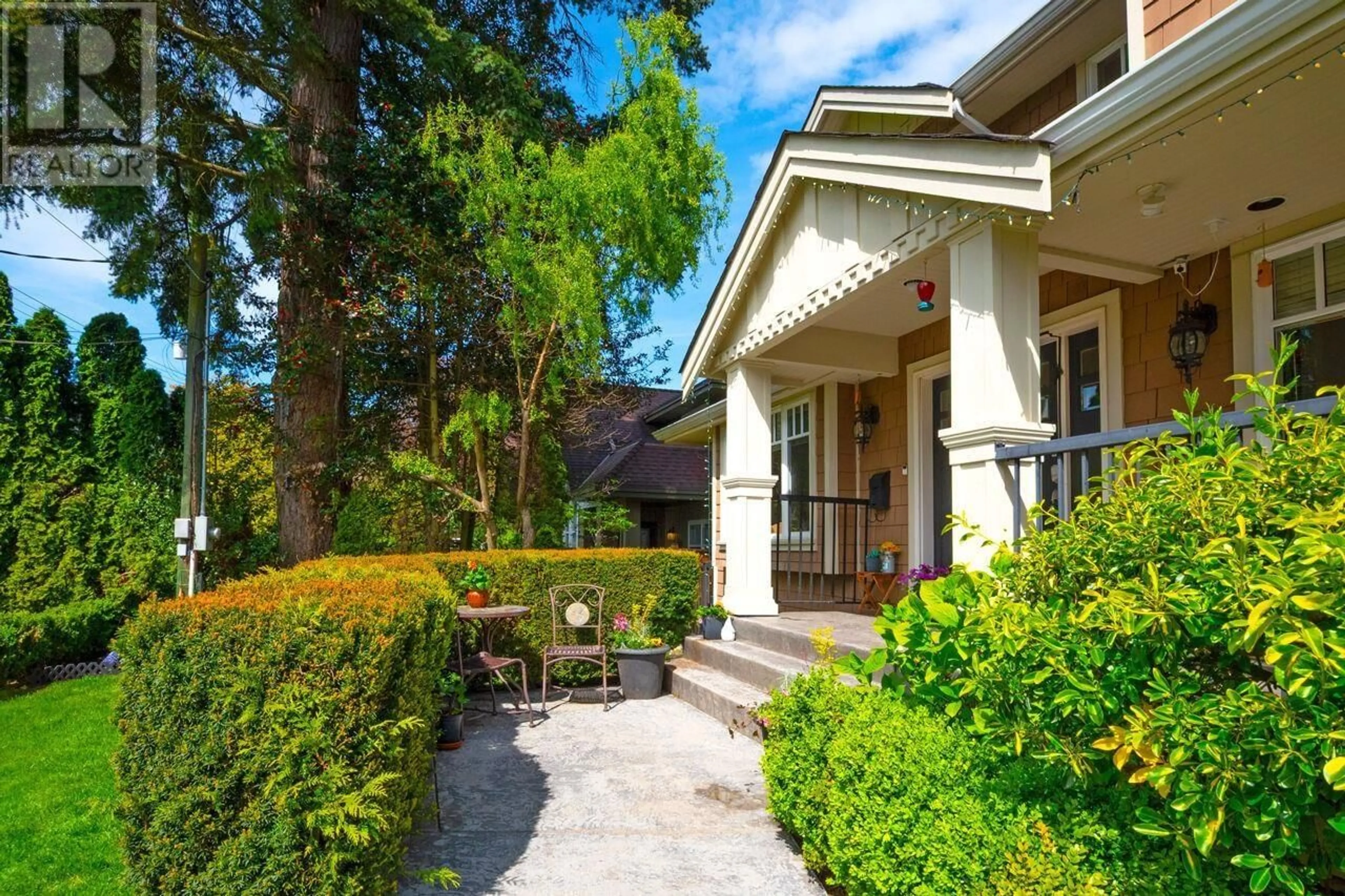 Unknown for 1050 11TH STREET, West Vancouver British Columbia V7T2M5