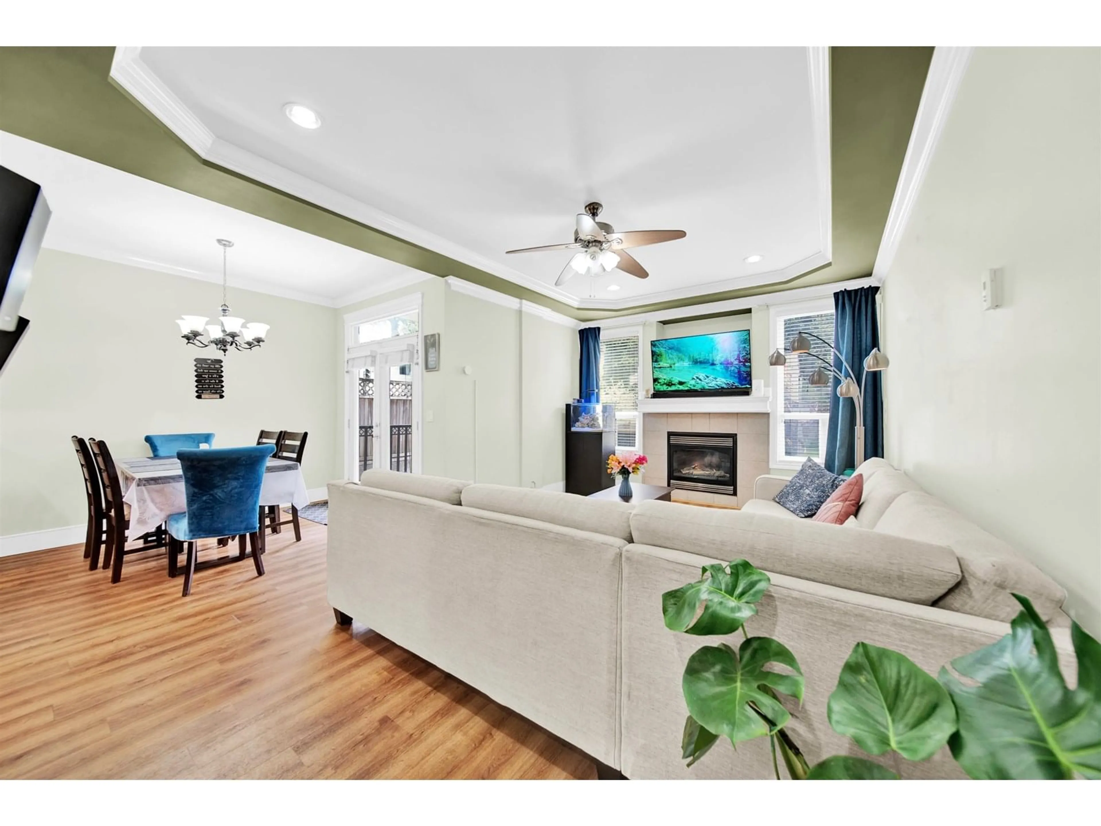 Living room with furniture, unknown for 7750 118, Delta British Columbia V4C6G8