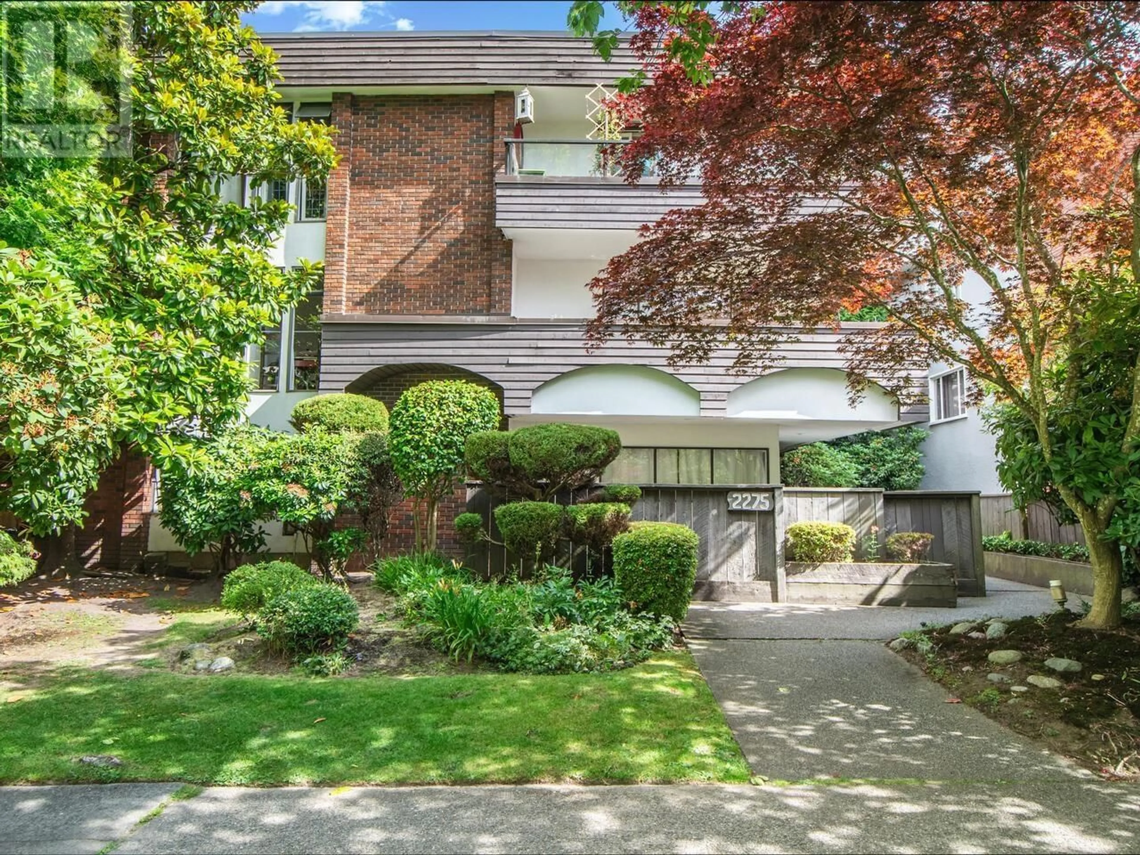 Unknown for 102 - 2275 40TH AVENUE, Vancouver British Columbia V6M1W7