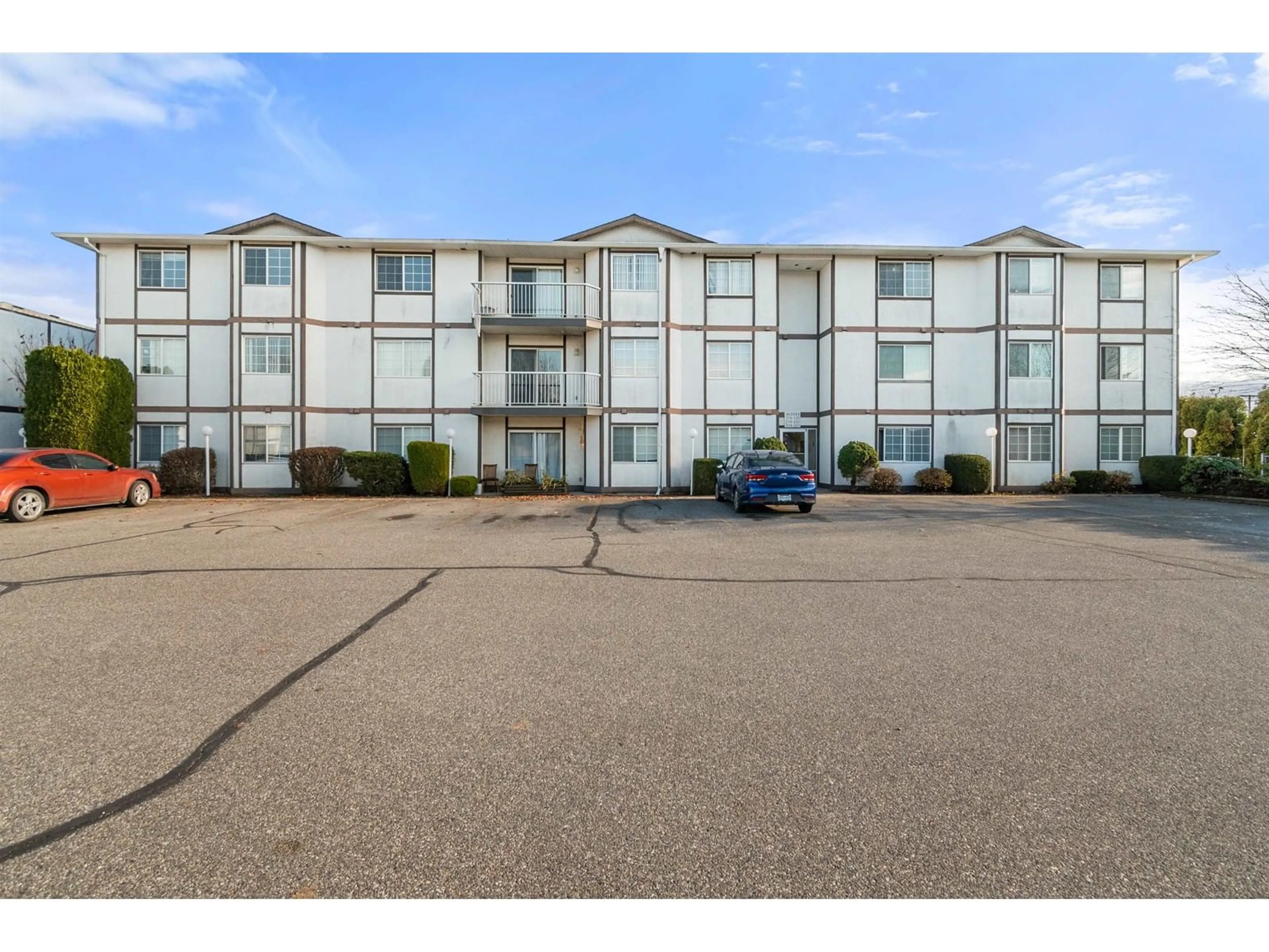 Unknown for 220 - 45669 MCINTOSH DRIVE, Chilliwack British Columbia V2P6V4