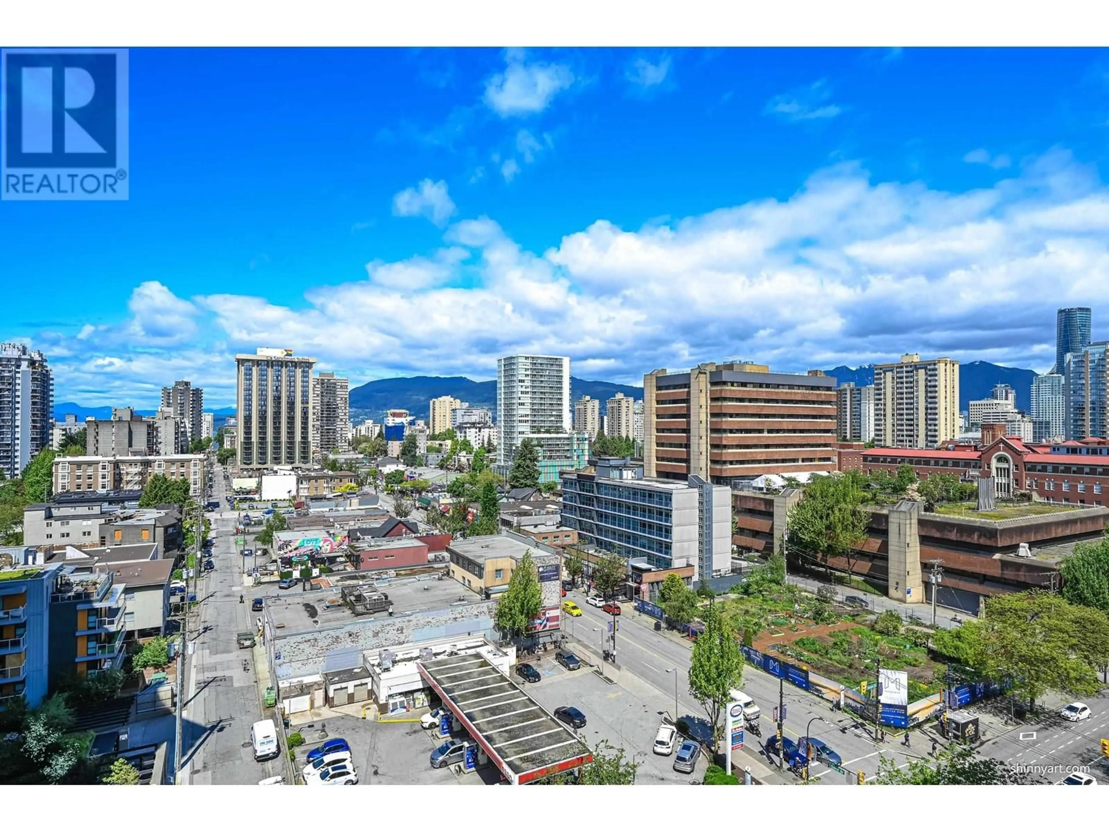 A pic from outside/outdoor area/front of a property/back of a property/a pic from drone, city buildings view from balcony for 1207 - 1238 BURRARD STREET, Vancouver British Columbia V6Z3E1