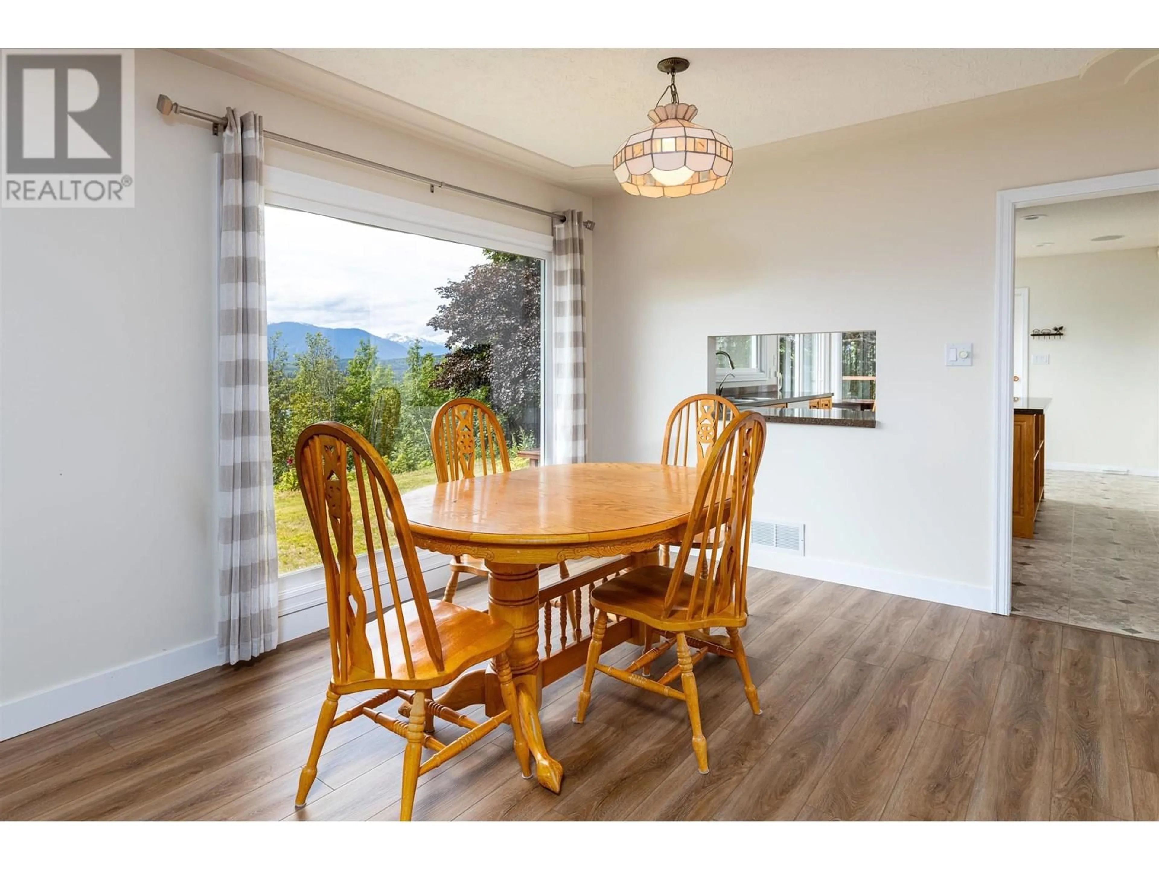 Dining room, wood/laminate floor for 4323 BIRCH AVENUE, Terrace British Columbia V8G1X2
