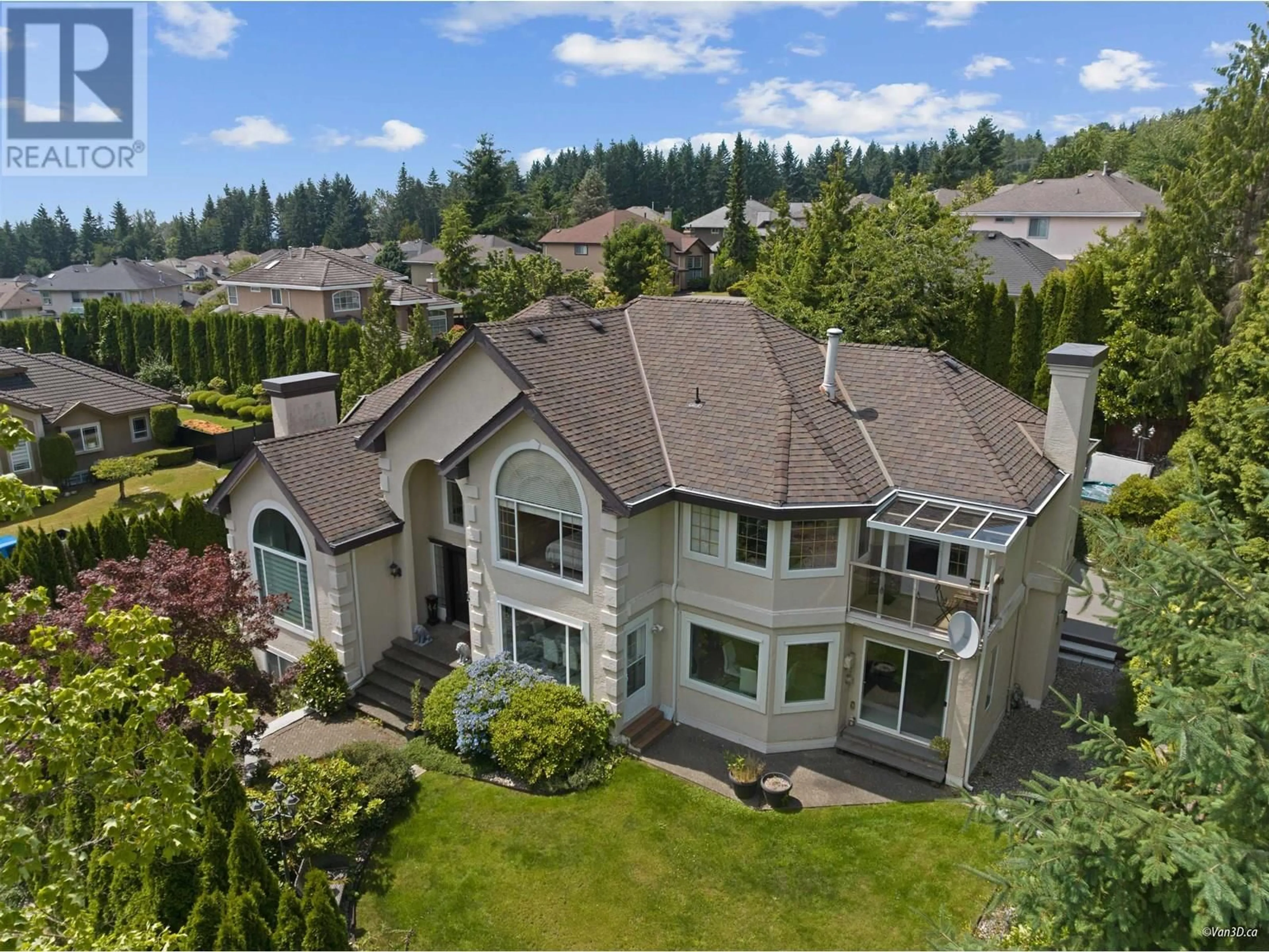A pic from outside/outdoor area/front of a property/back of a property/a pic from drone, mountain view for 1532 PARKWAY BOULEVARD, Coquitlam British Columbia V3E2V7