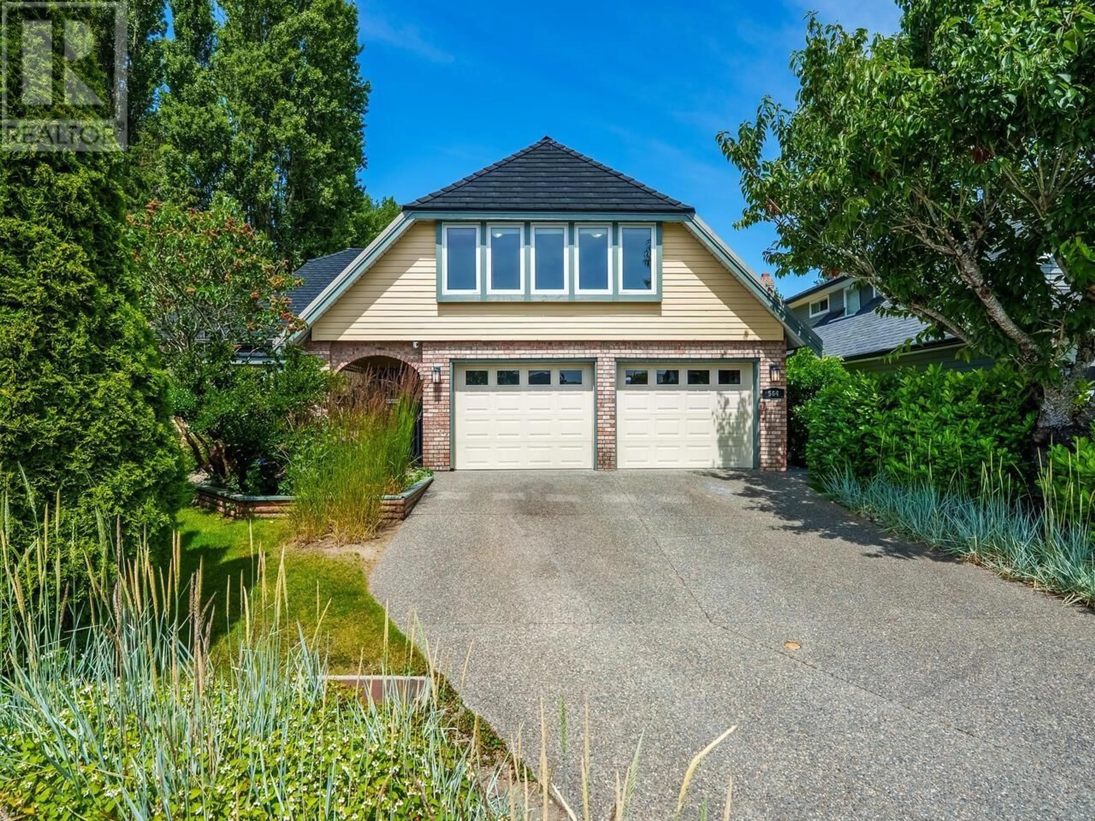 Home with brick exterior material, street for 564 SEASHELL DRIVE, Delta British Columbia V4L2K8