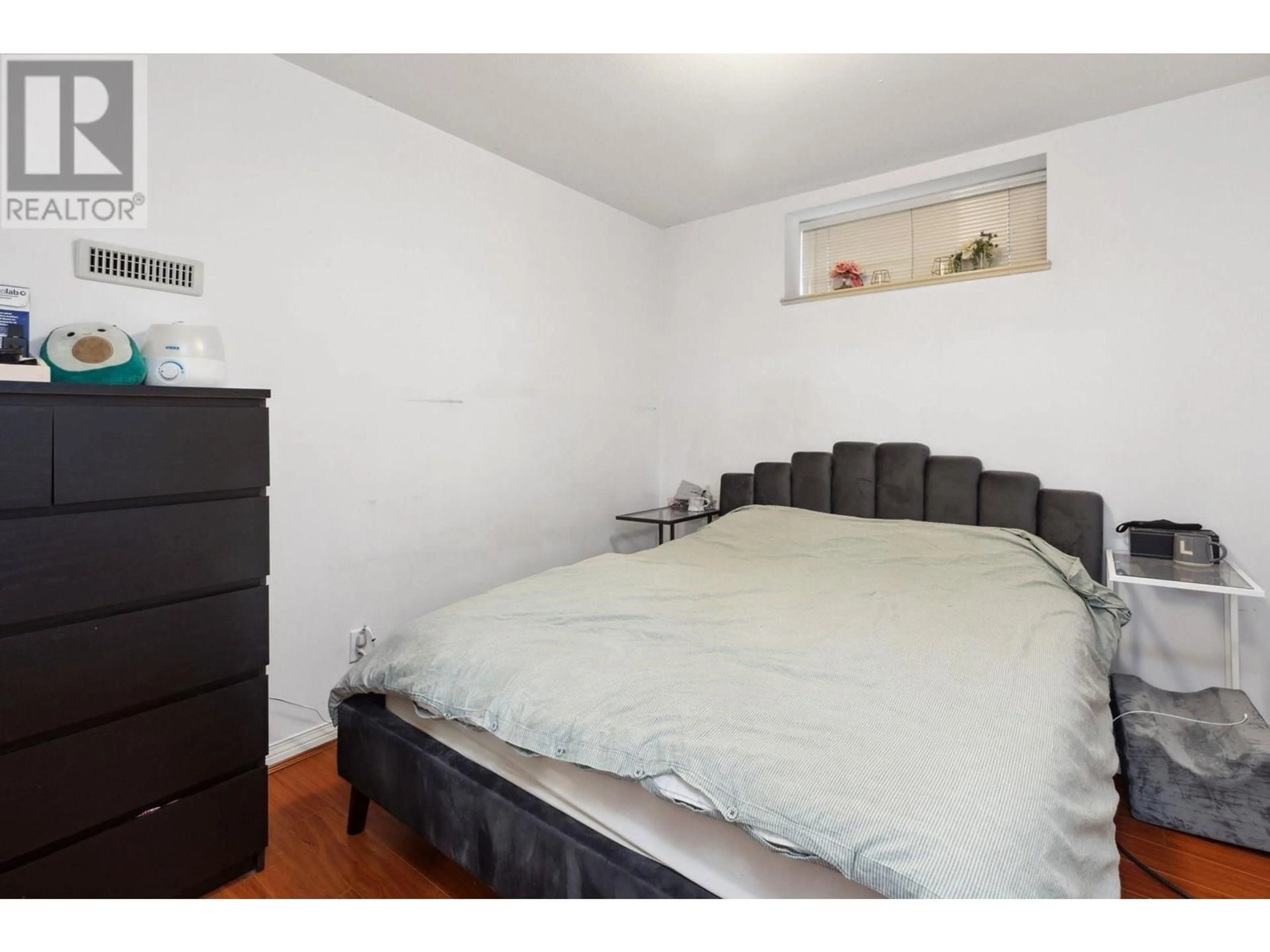A pic of a room for 6908 DAWSON STREET, Vancouver British Columbia V5S2W3