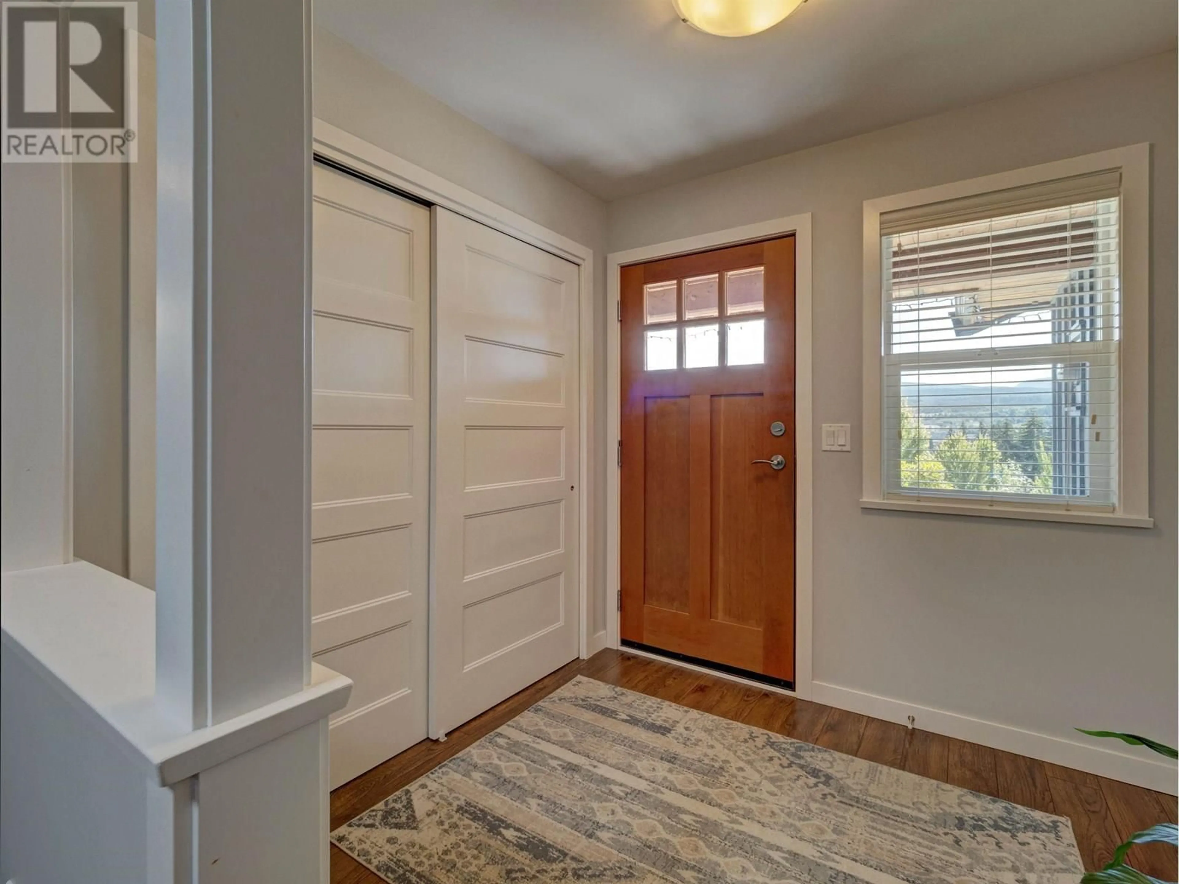 Indoor entryway for 5859 MEDUSA STREET, Sechelt British Columbia V0N3A3