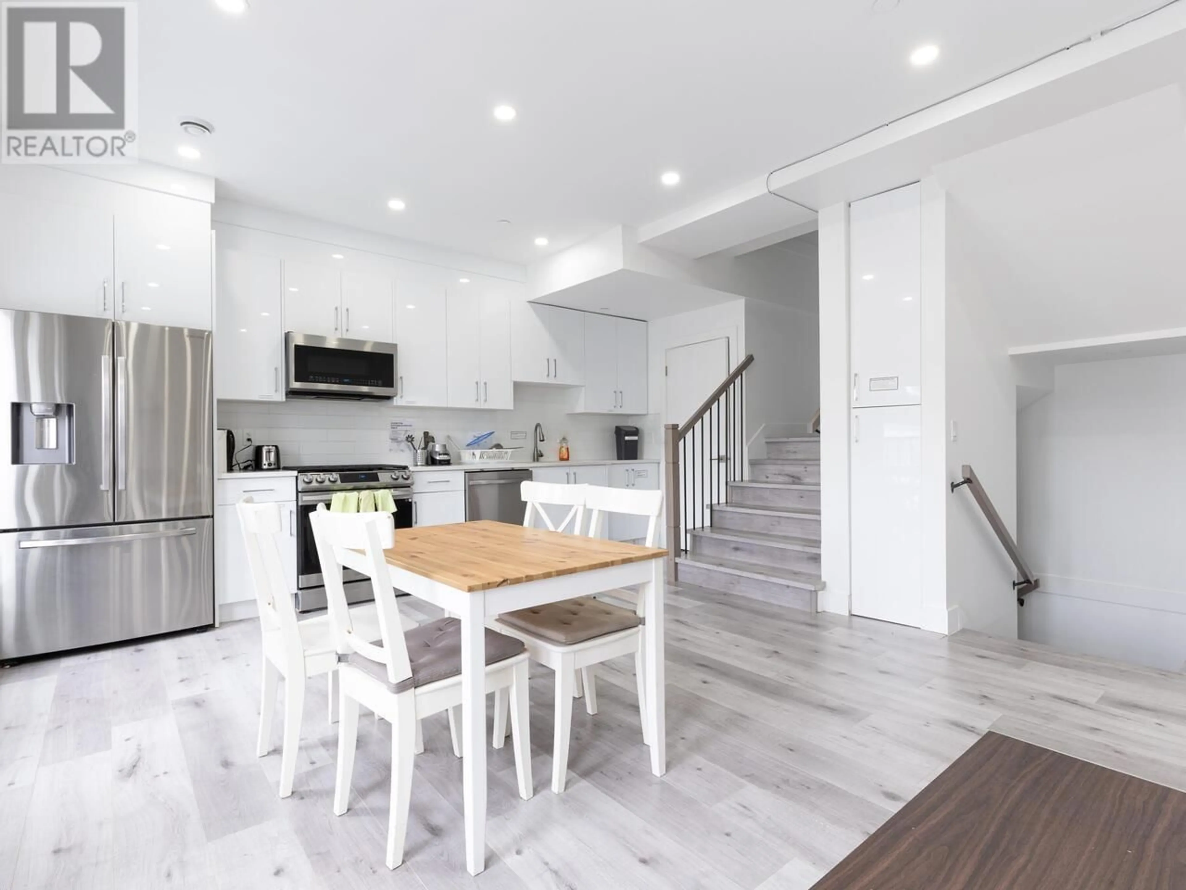 Open concept kitchen, unknown for 5140 SLOCAN STREET, Vancouver British Columbia V5R2A5