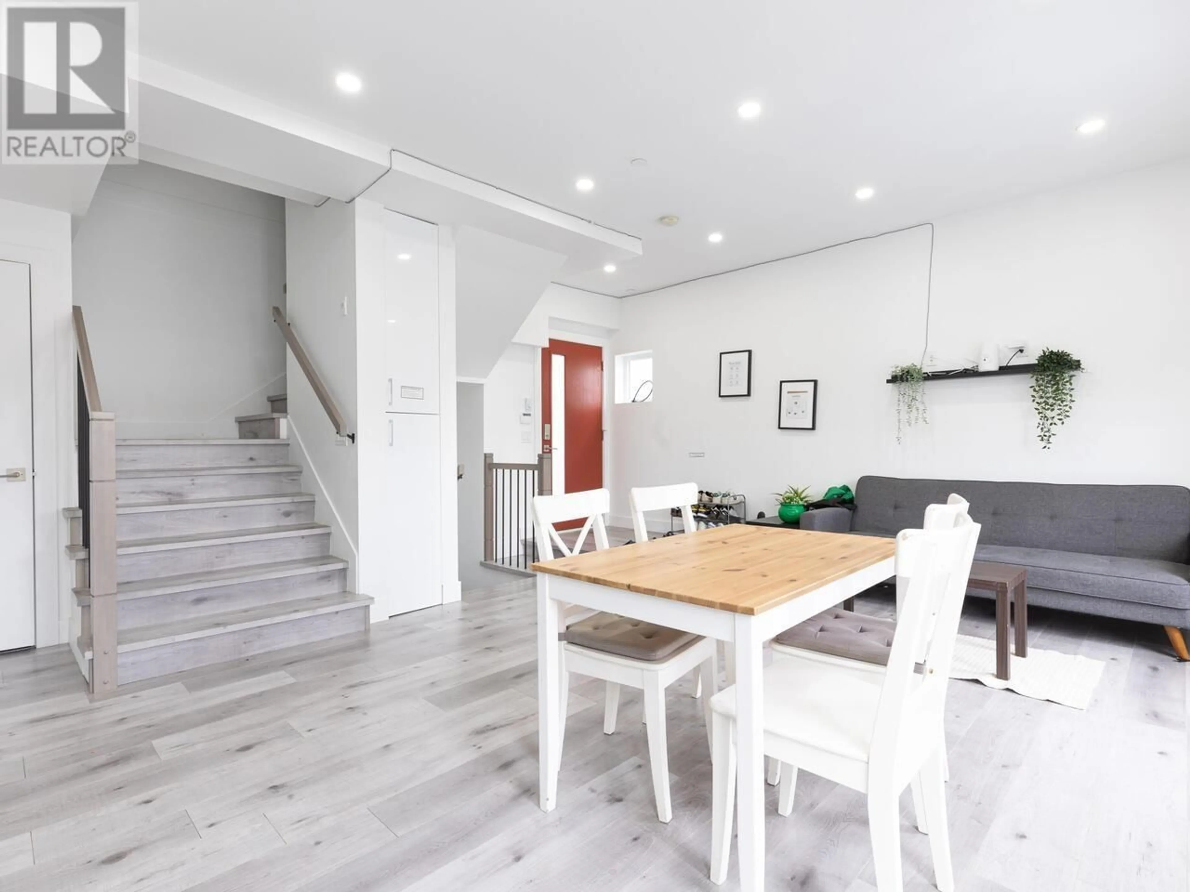 Unknown for 5140 SLOCAN STREET, Vancouver British Columbia V5R2A5