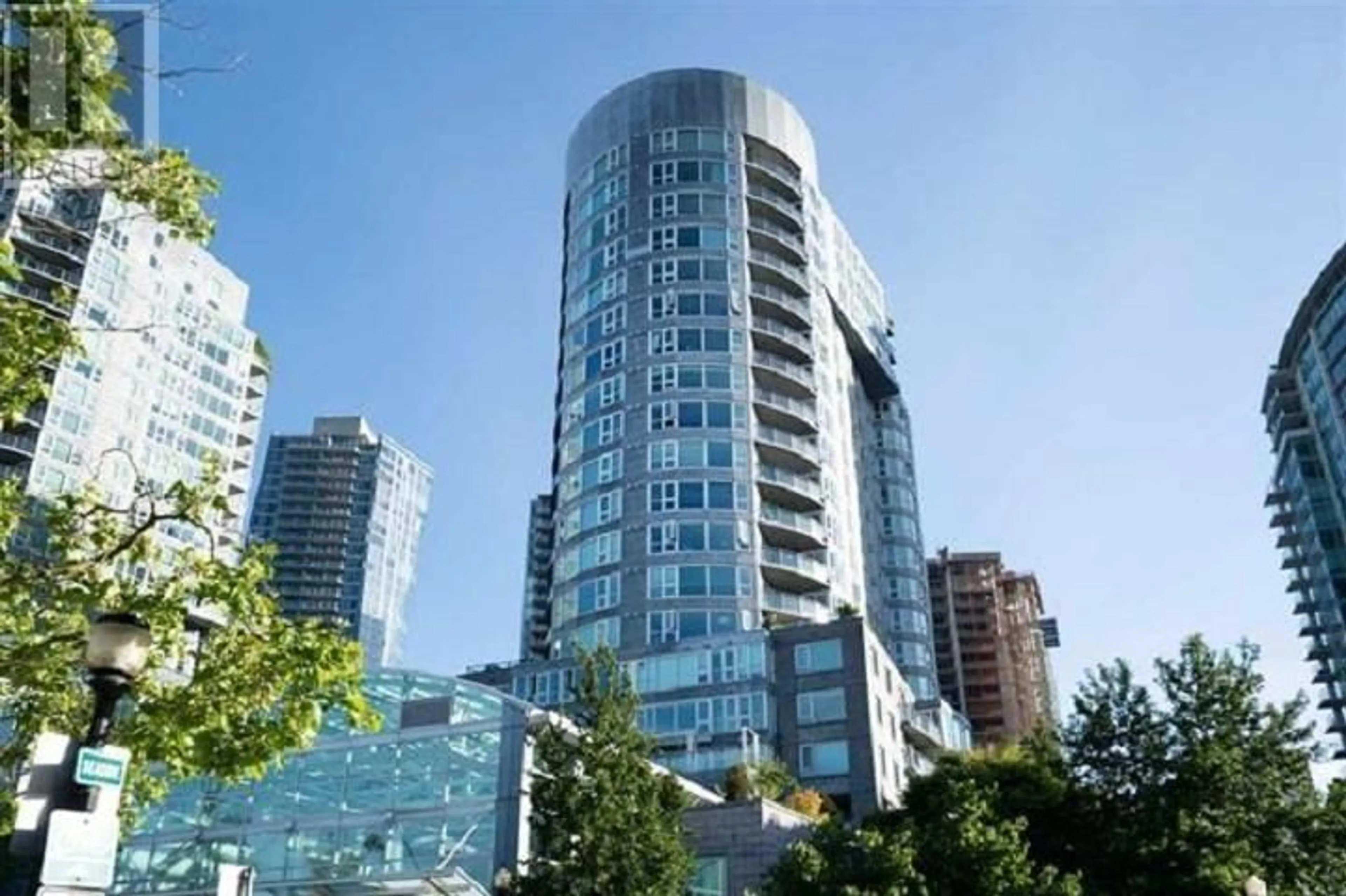 Unknown for 505 - 560 CARDERO STREET, Vancouver British Columbia V6G3E9