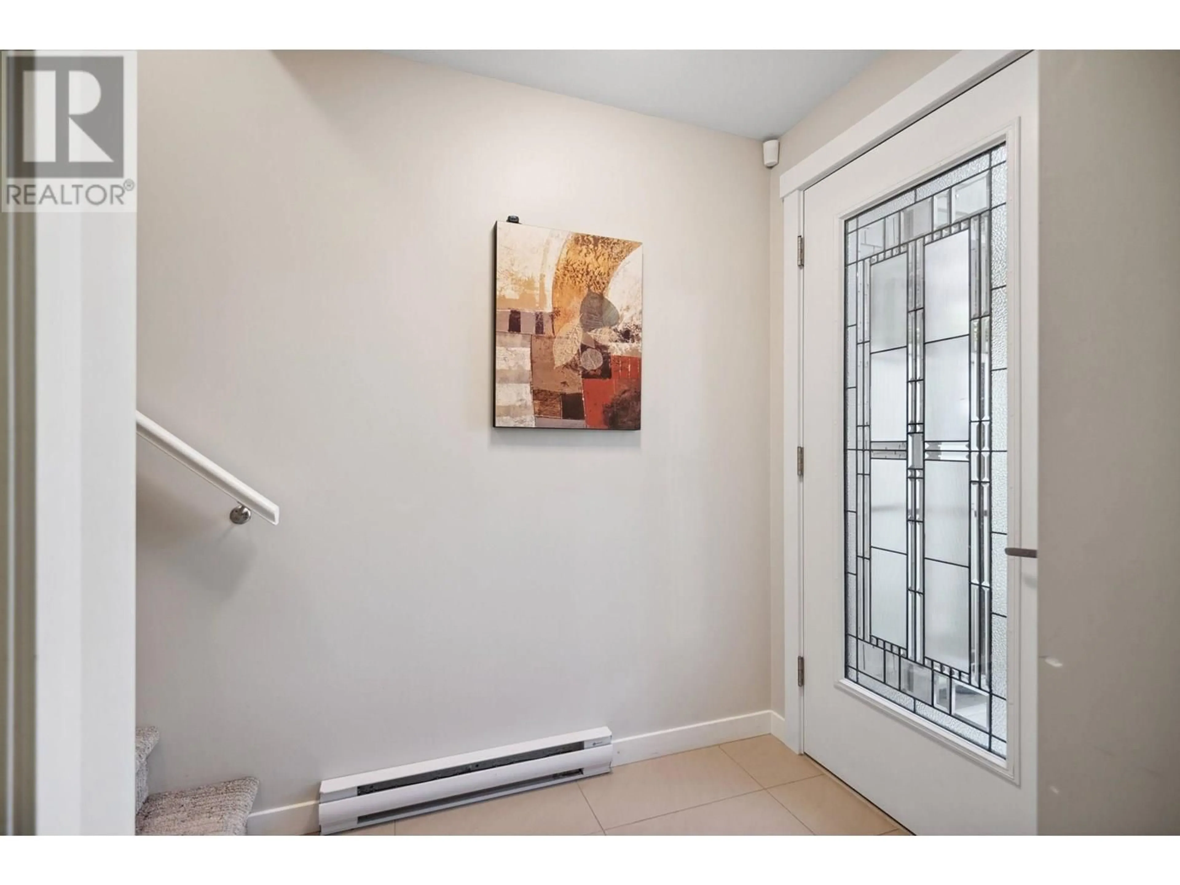 Indoor entryway for 114 - 9671 ALBERTA ROAD, Richmond British Columbia V6Y1T7