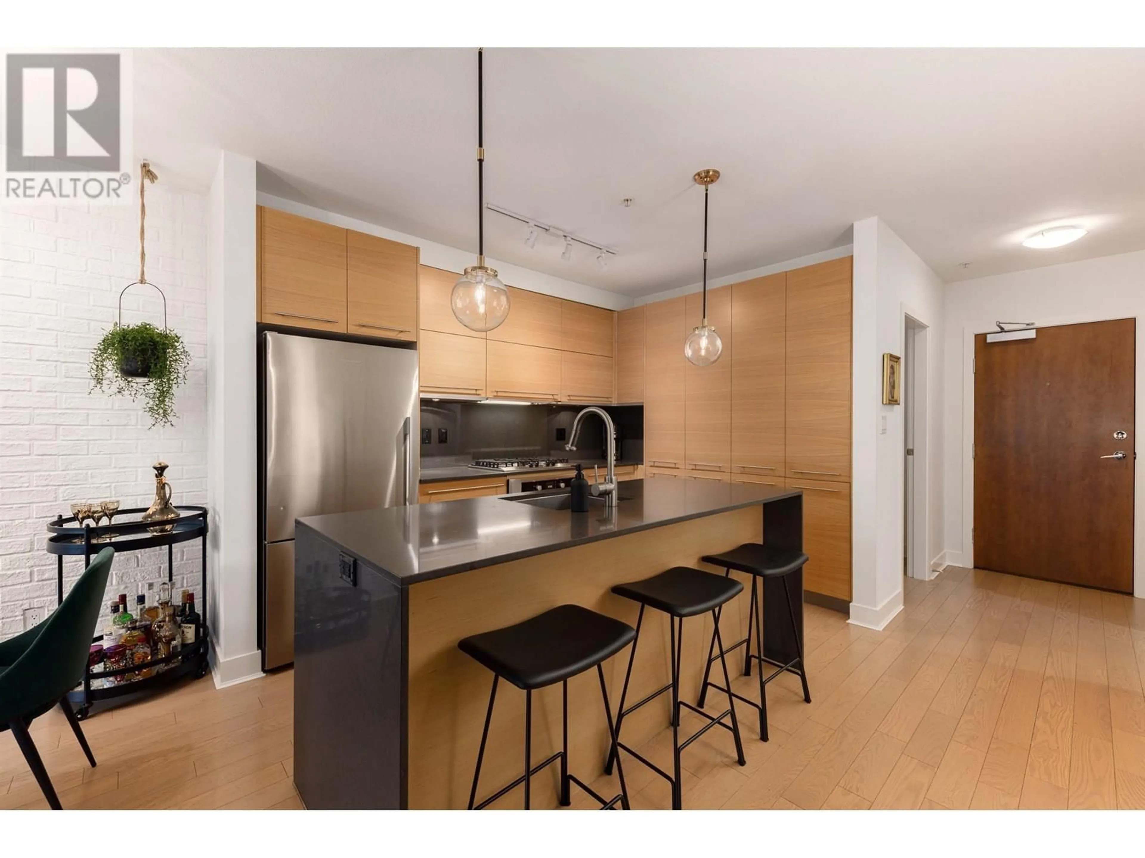 Open concept kitchen, unknown for 203 - 2020 12TH AVENUE, Vancouver British Columbia V6J0C5