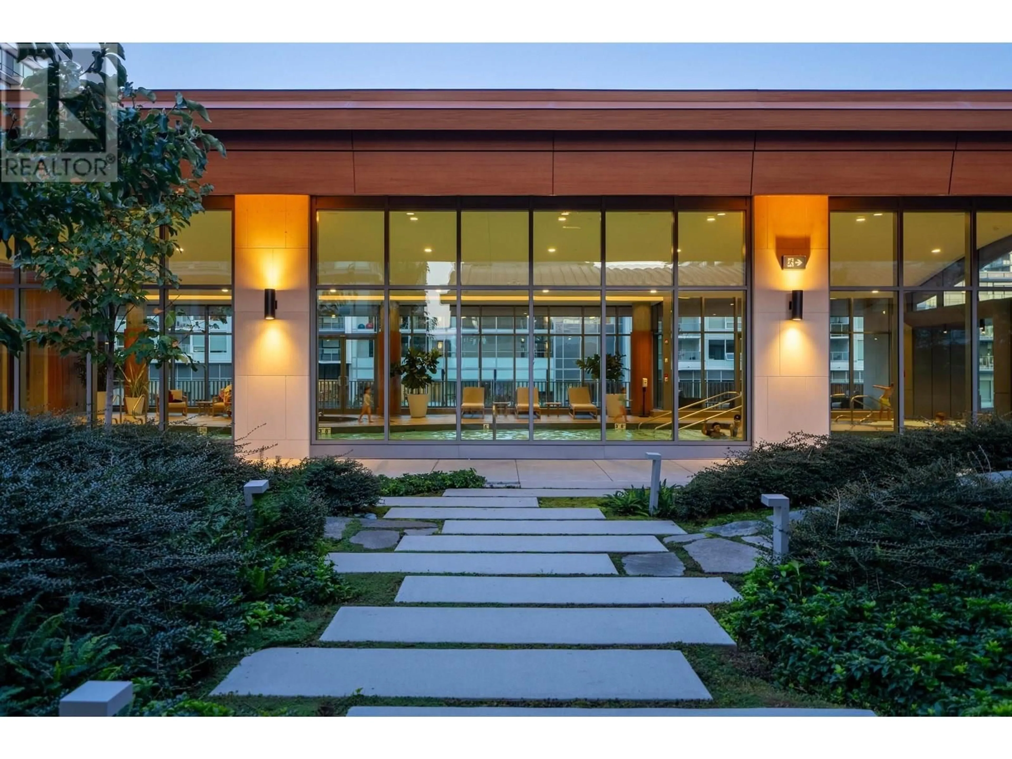 Indoor foyer for 411 - 6688 PEARSON WAY, Richmond British Columbia V7C0E5