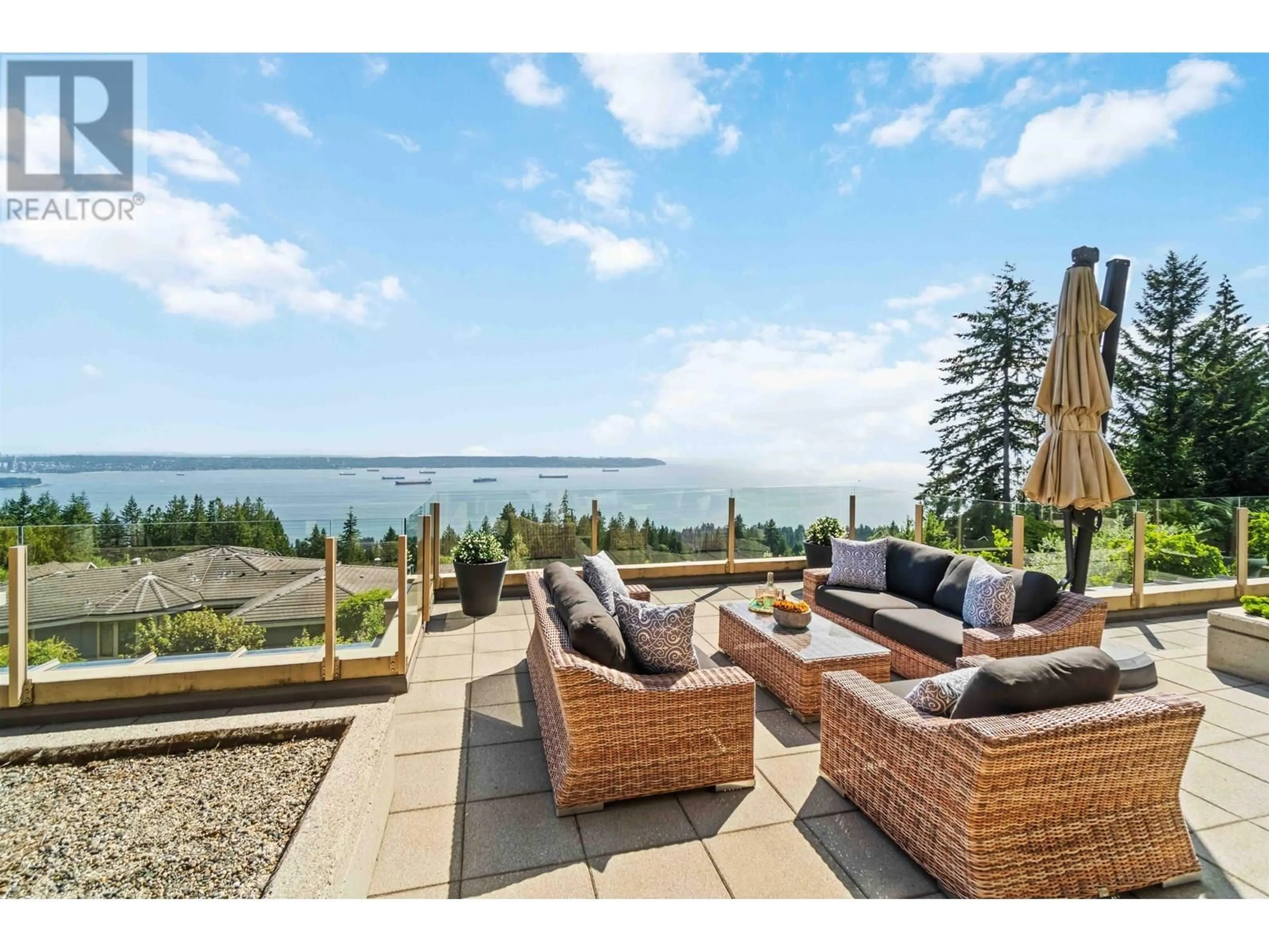 Patio, water/lake/river/ocean view for 304 - 2535 GARDEN COURT, West Vancouver British Columbia V7S0A1