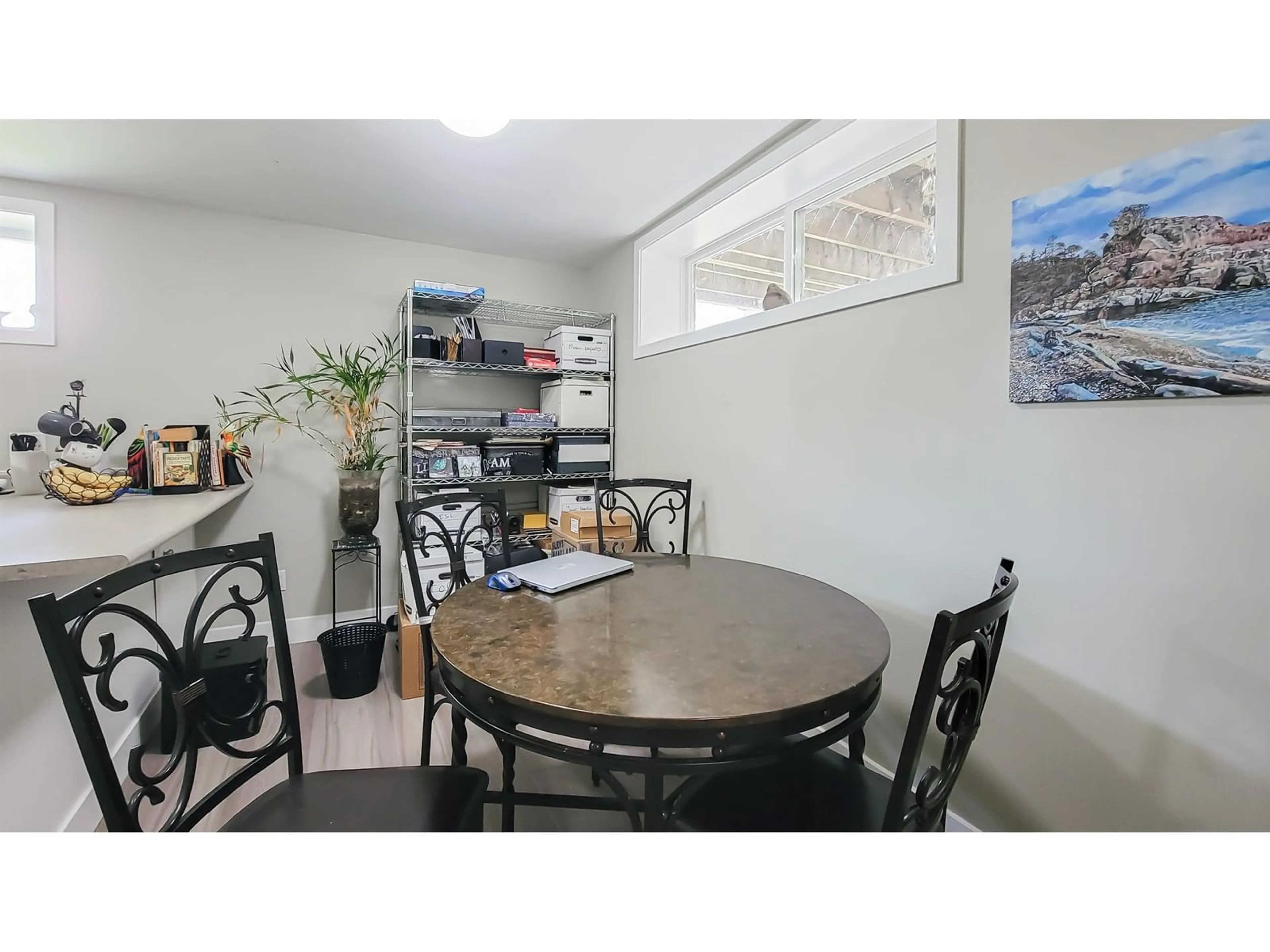 Dining room, unknown for 8927 SHEPHERD, Delta British Columbia V4C4J9