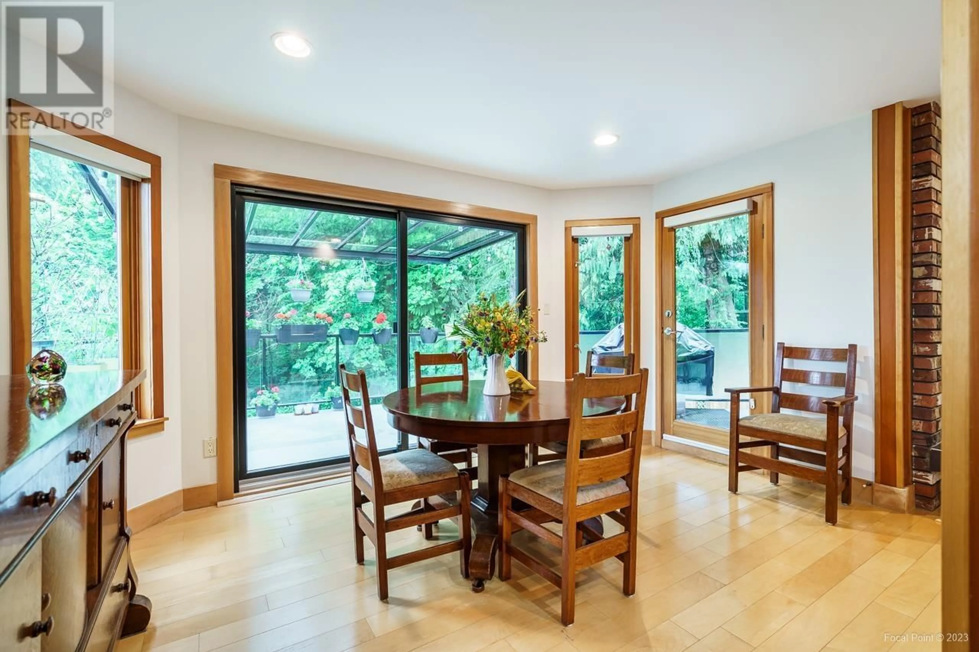 Dining room, unknown for 5 VIEW COURT, Port Moody British Columbia V3H3X3