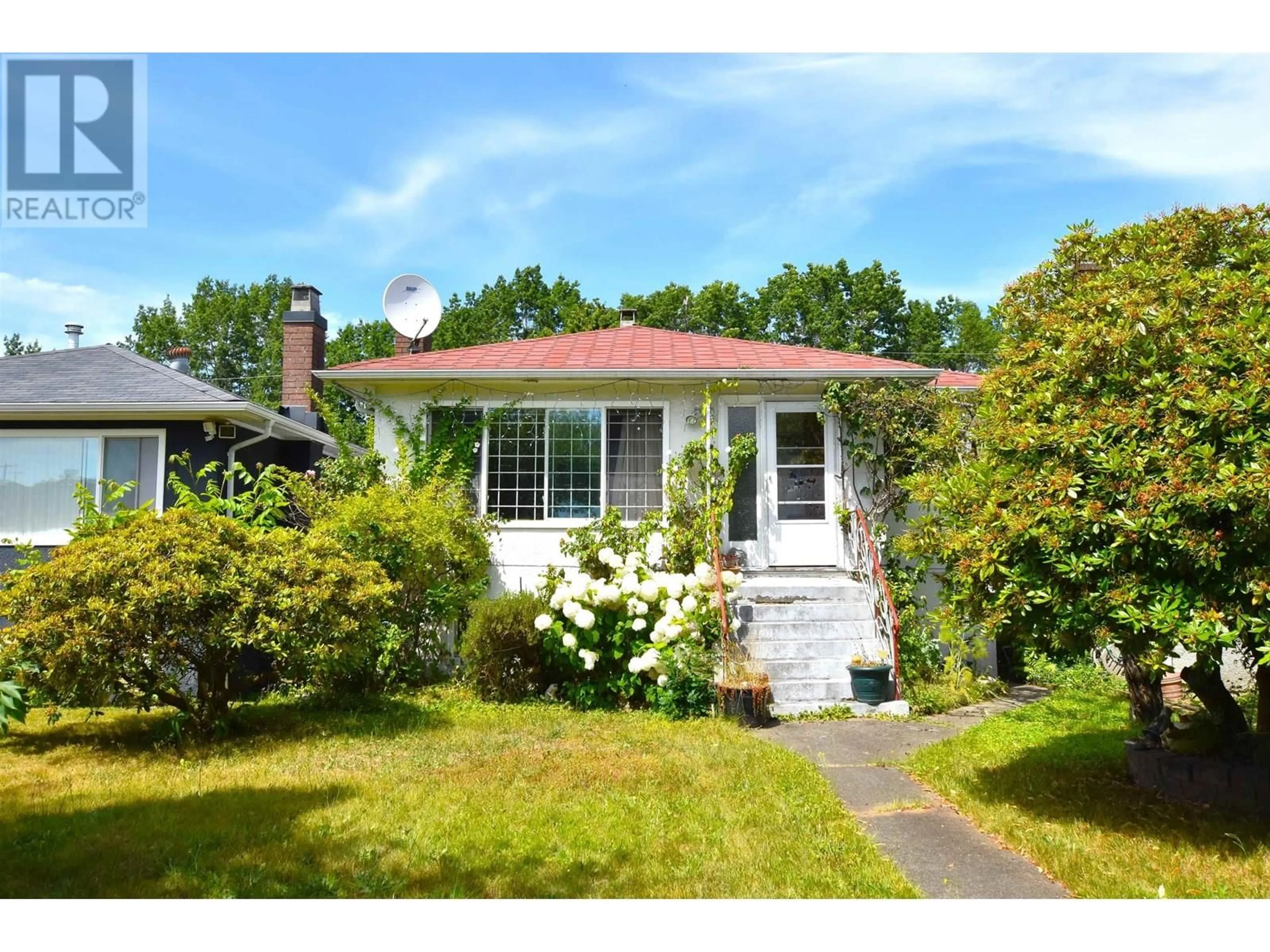 Home with vinyl exterior material, street for 3561 23RD AVENUE, Vancouver British Columbia V5R1C3