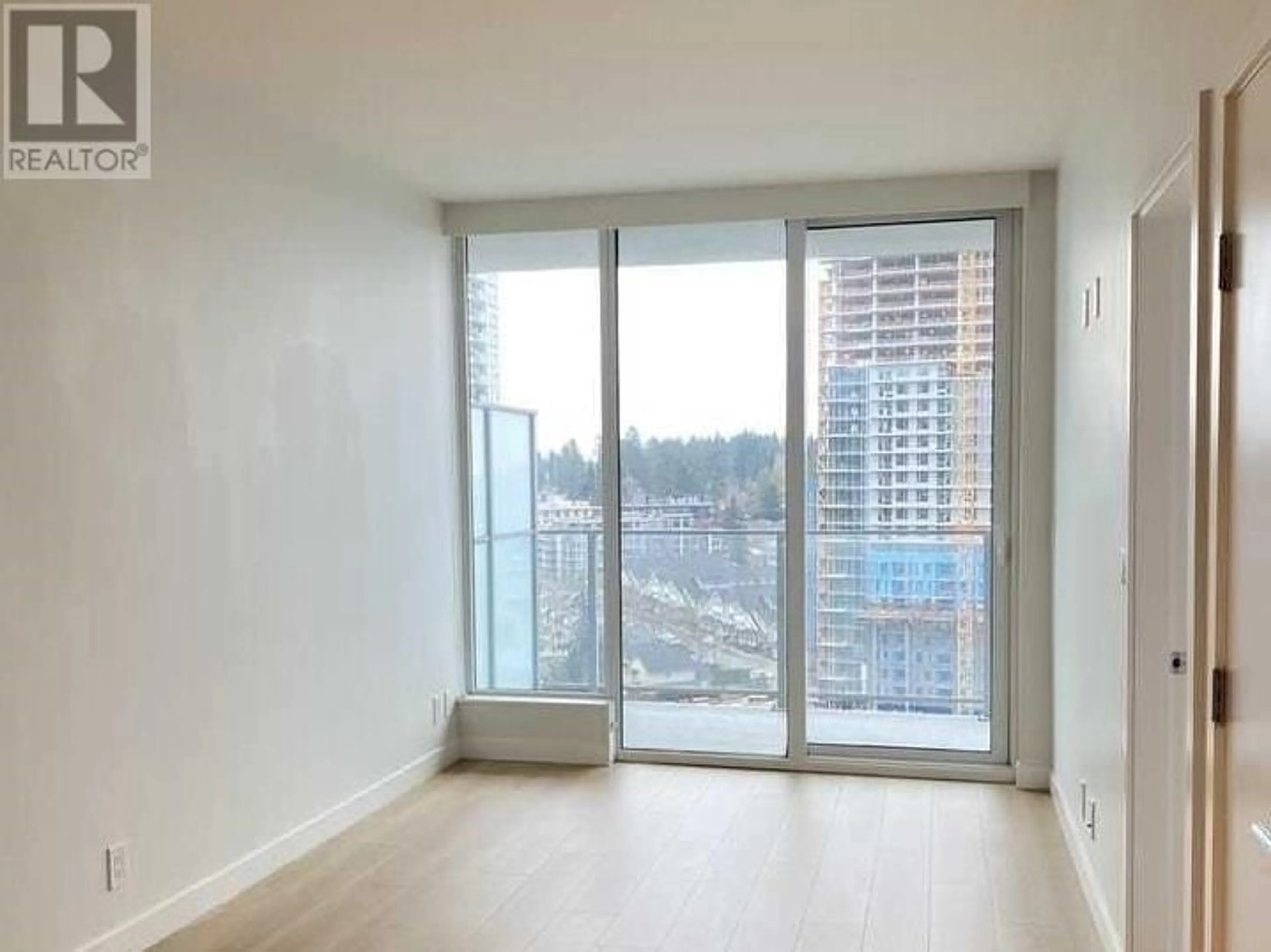 A pic of a room for 1407 - 567 CLARKE ROAD, Coquitlam British Columbia V3J0K7