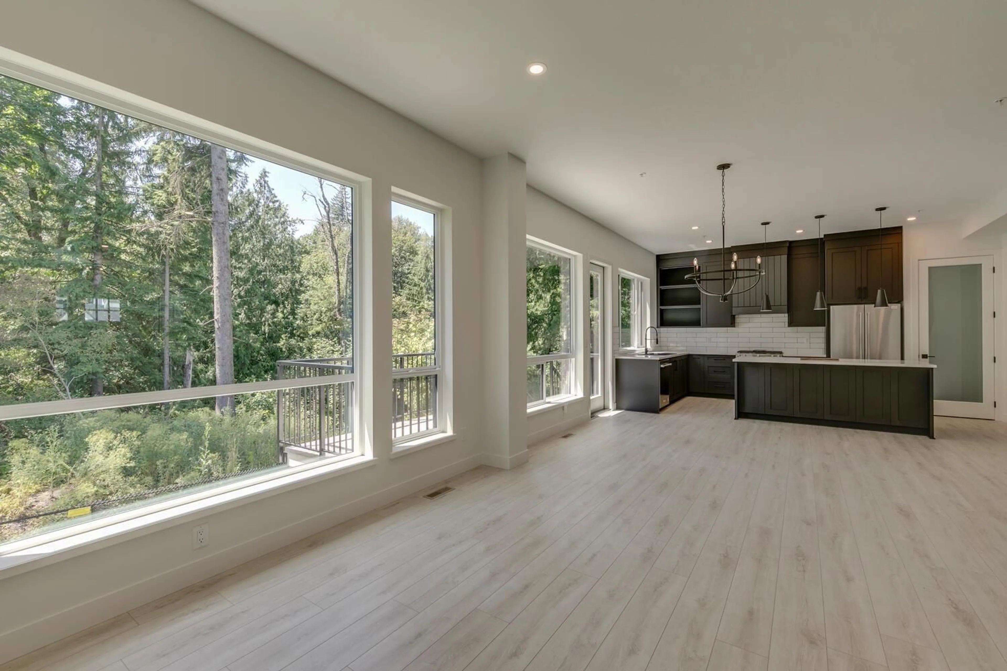 Open concept kitchen, unknown for 31504 MCCREATH, Mission British Columbia V4S1E6
