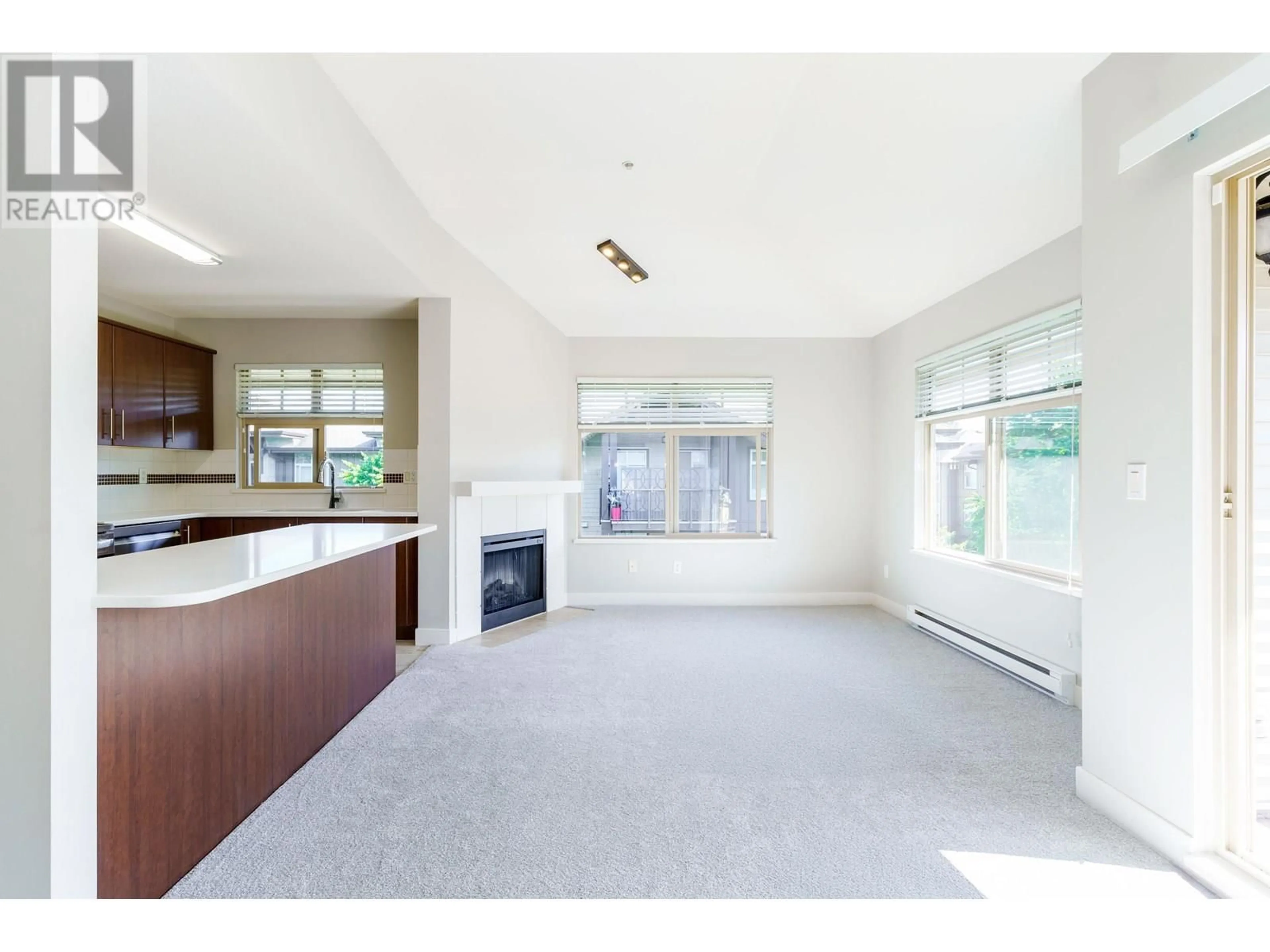 A pic of a room for 423 - 12238 224 STREET, Maple Ridge British Columbia V2X8W5