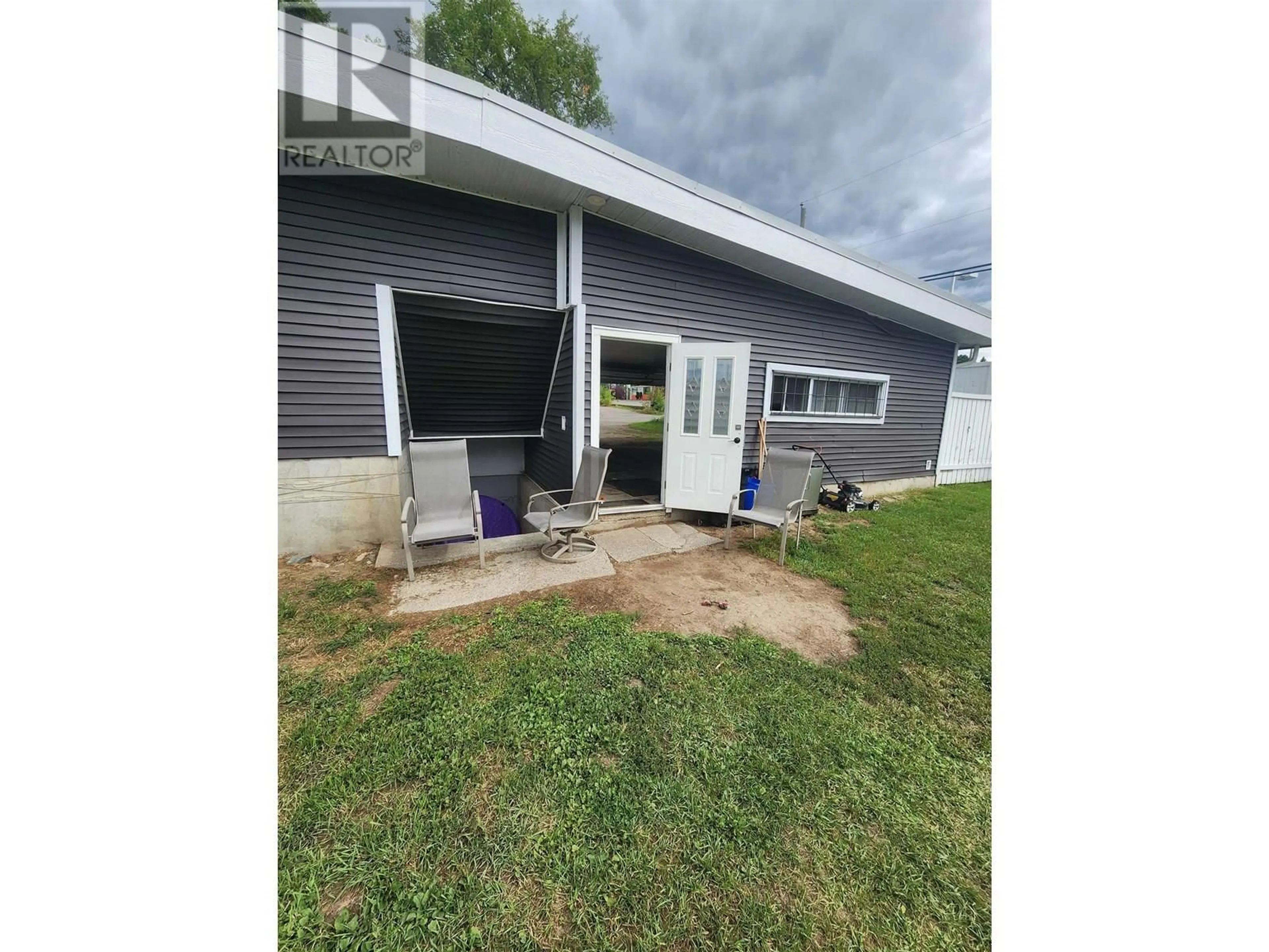 Unknown for 1933 UPLAND STREET, Prince George British Columbia V2L2V5