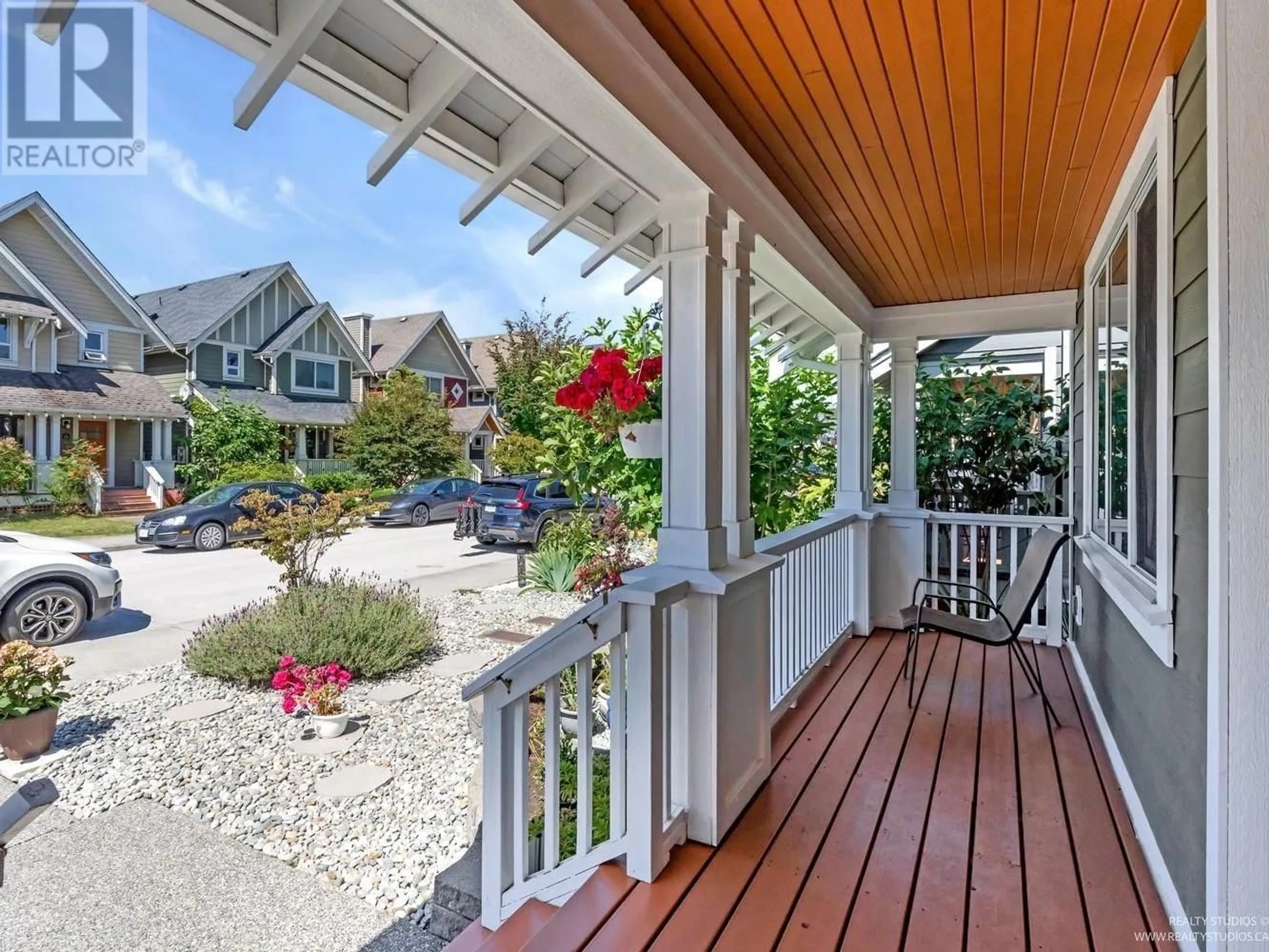 Home with vinyl exterior material, street for 217 JENSEN STREET, New Westminster British Columbia V3M0E7