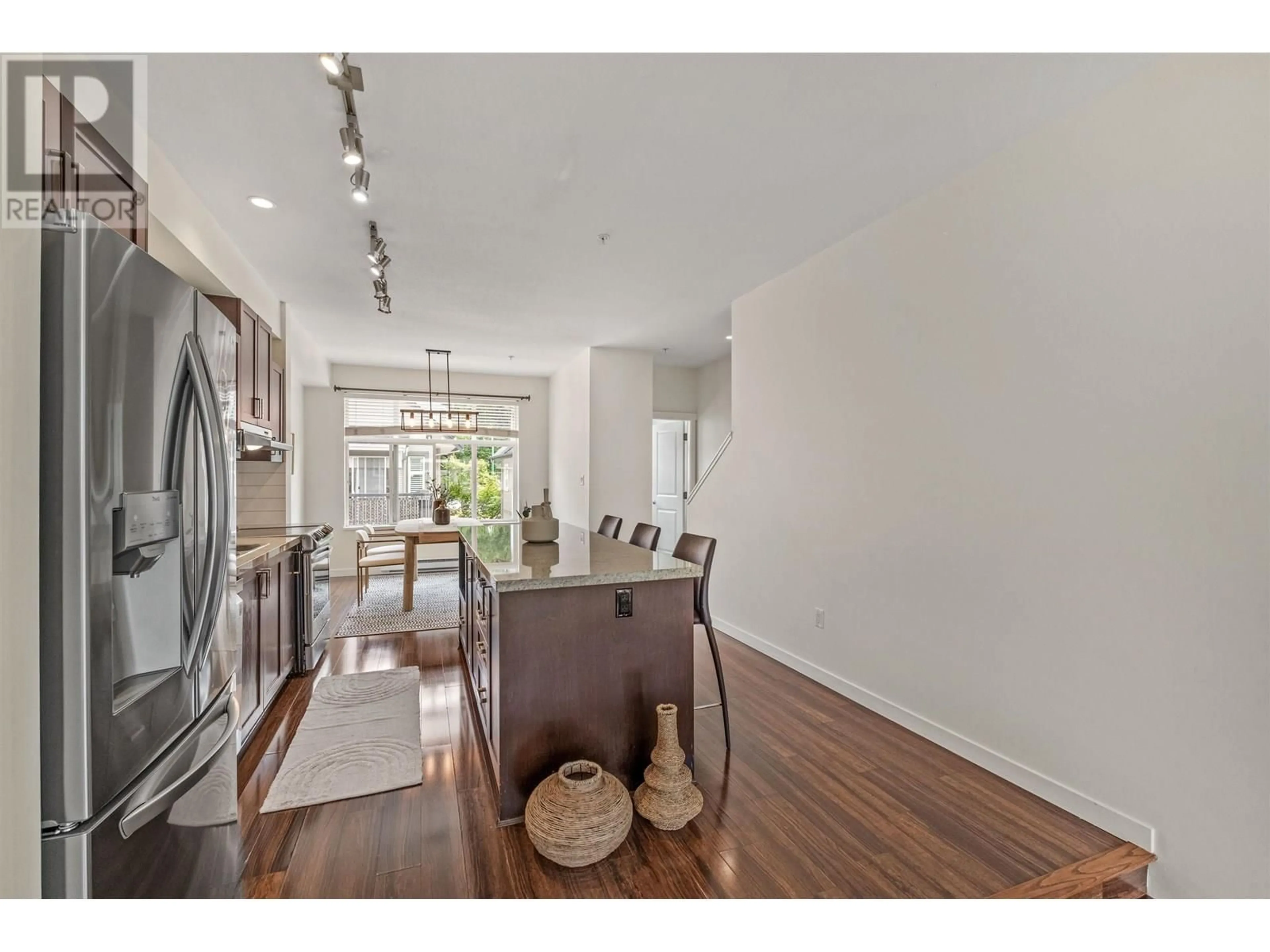 Unknown for 713 PREMIER STREET, North Vancouver British Columbia V7J0A5
