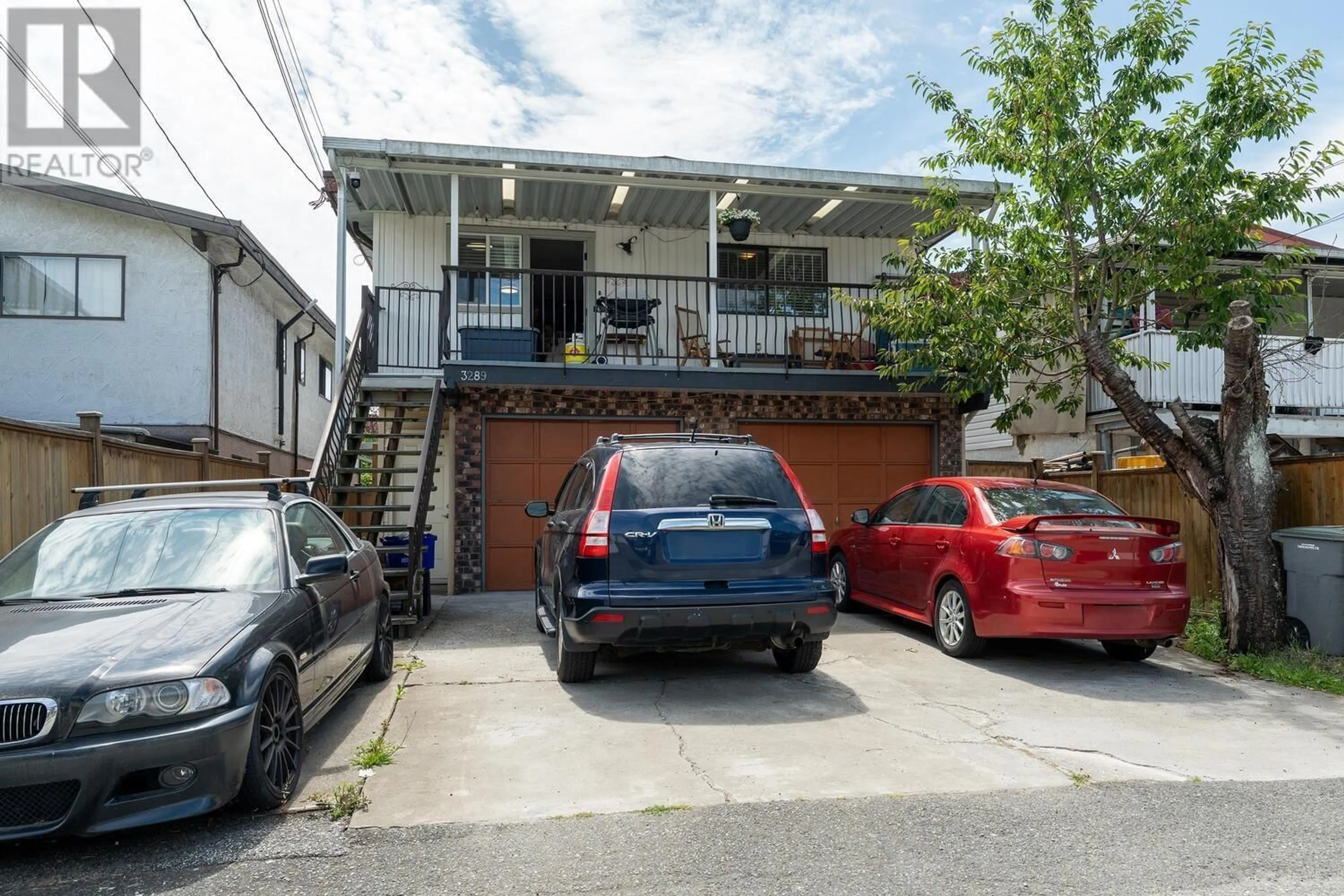 Unknown for 3289 VENABLES STREET, Vancouver British Columbia V5K2S5