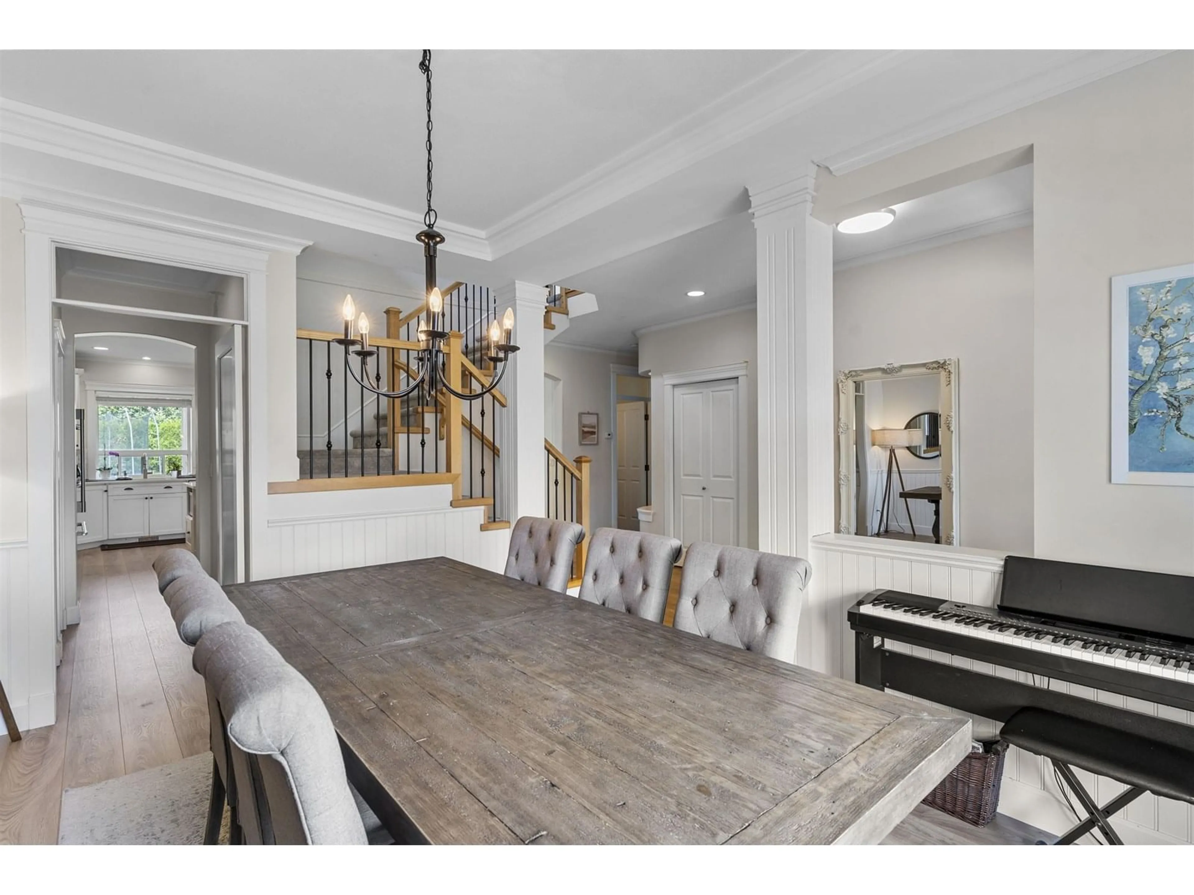 Dining room, unknown for 27299 34, Langley British Columbia V4W4A6