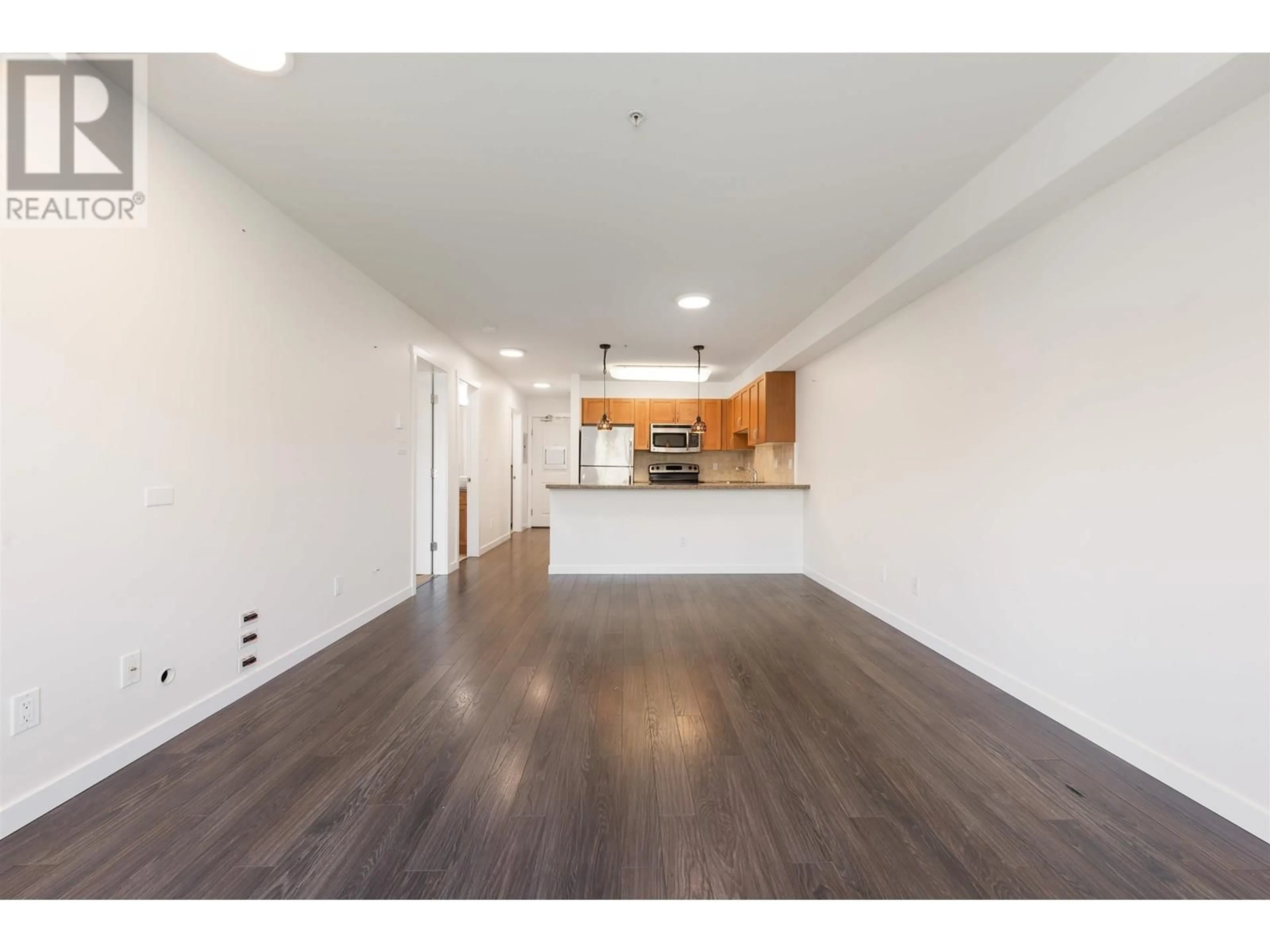 Unknown for 303 - 2373 ATKINS AVENUE, Port Coquitlam British Columbia V3C1Y7