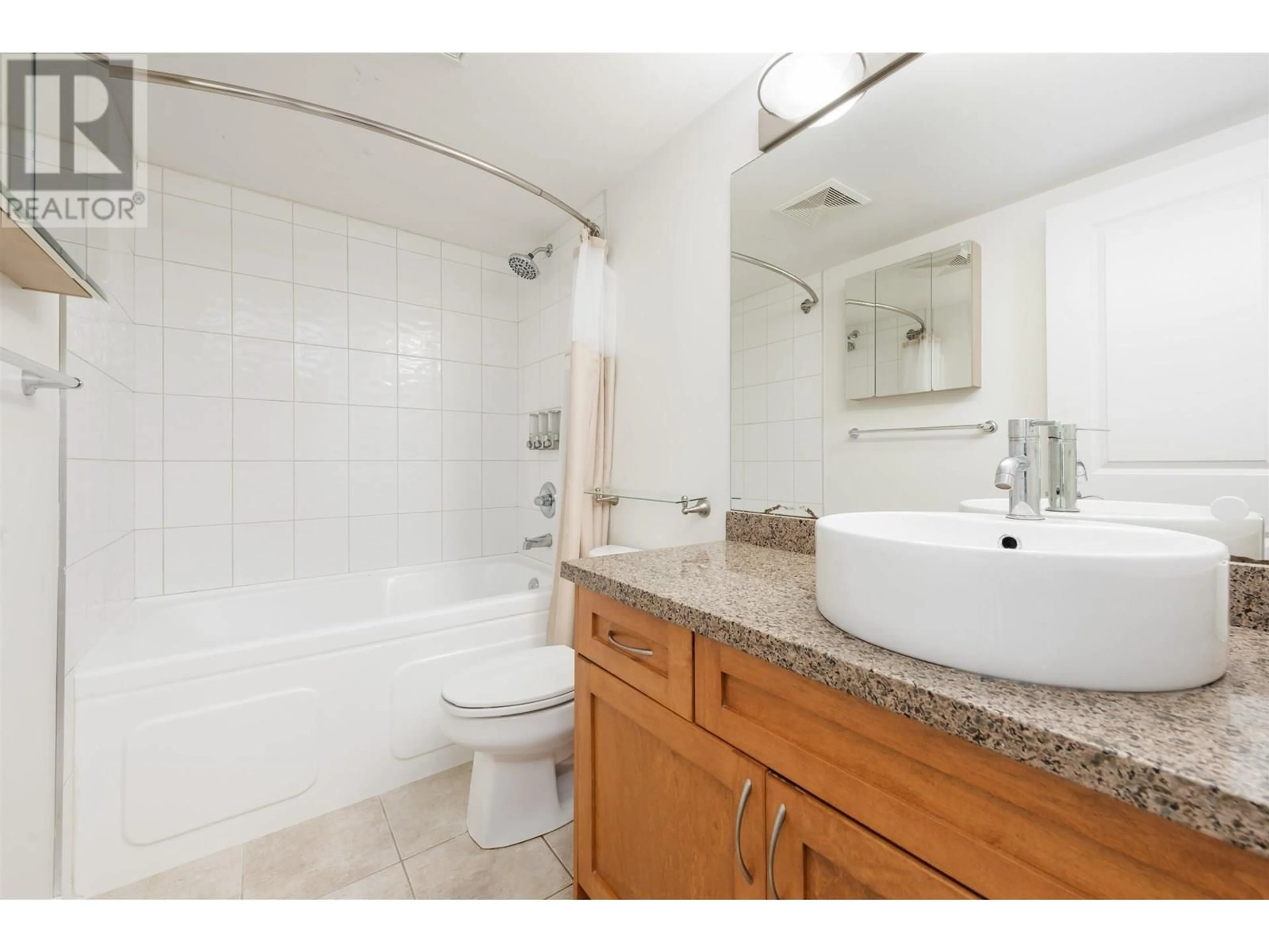 Standard bathroom, ceramic/tile floor for 303 - 2373 ATKINS AVENUE, Port Coquitlam British Columbia V3C1Y7