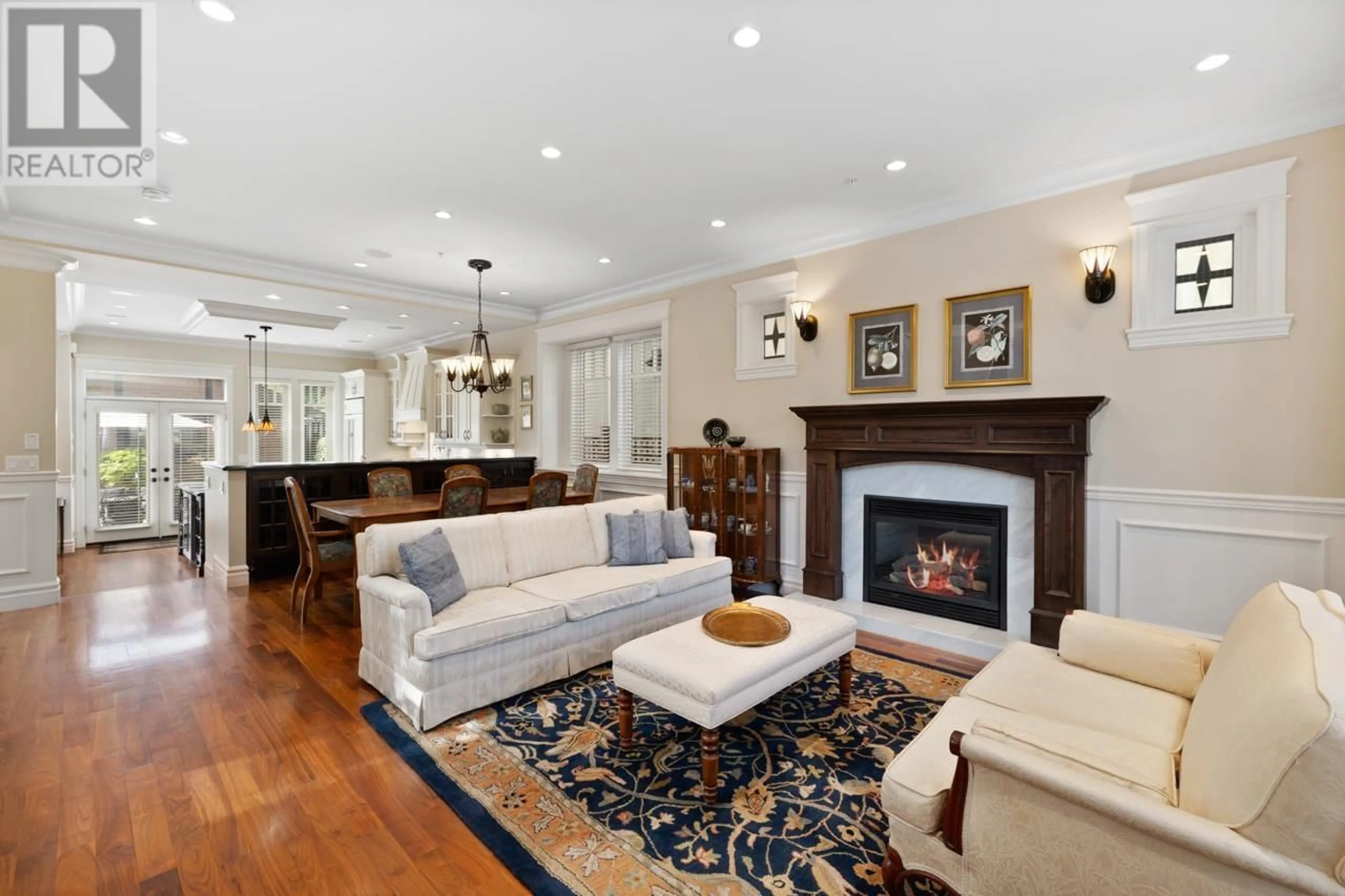 Living room with furniture, unknown for 4640 7TH AVENUE, Vancouver British Columbia V6R1X5