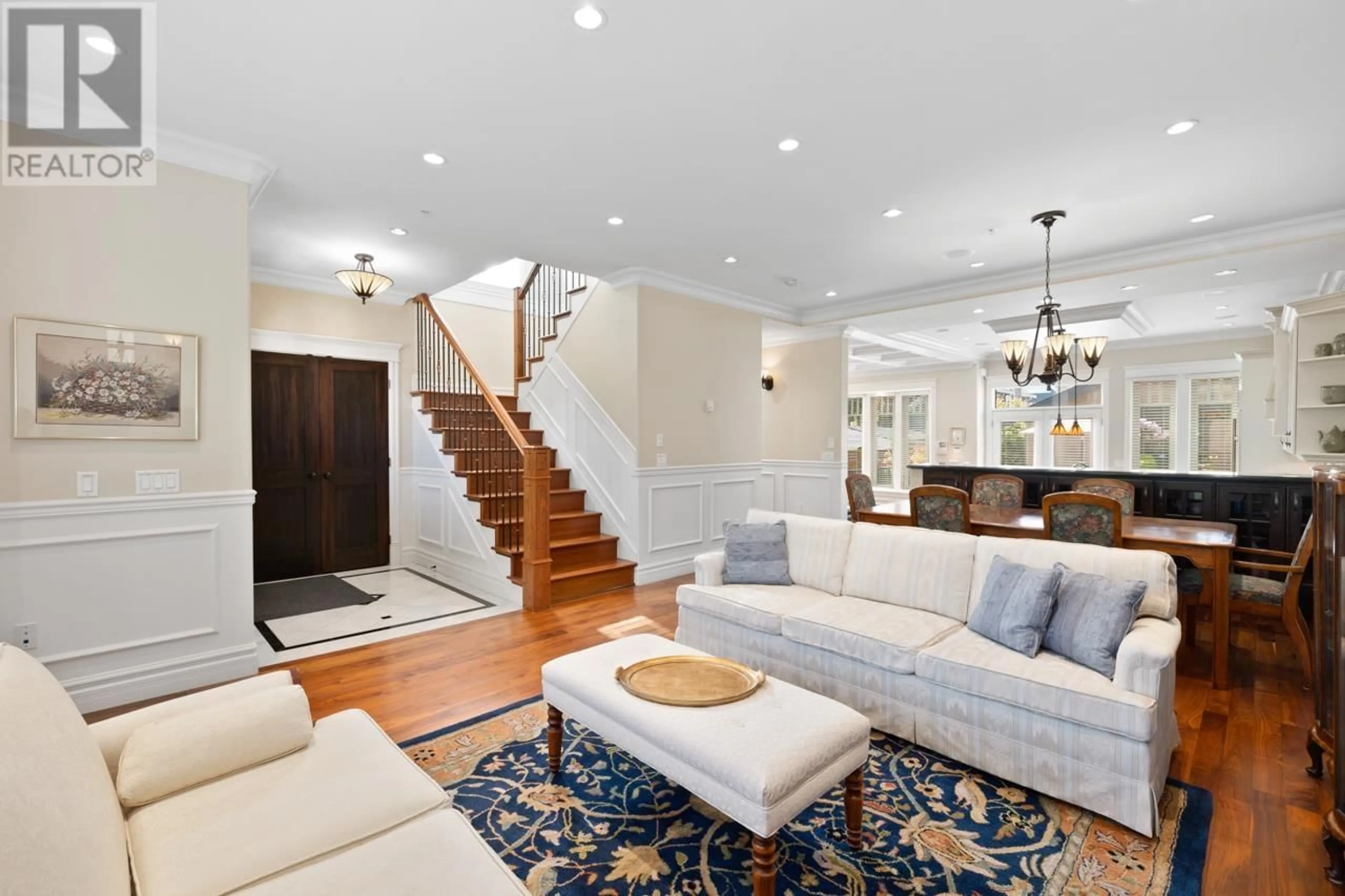 Living room with furniture, unknown for 4640 7TH AVENUE, Vancouver British Columbia V6R1X5