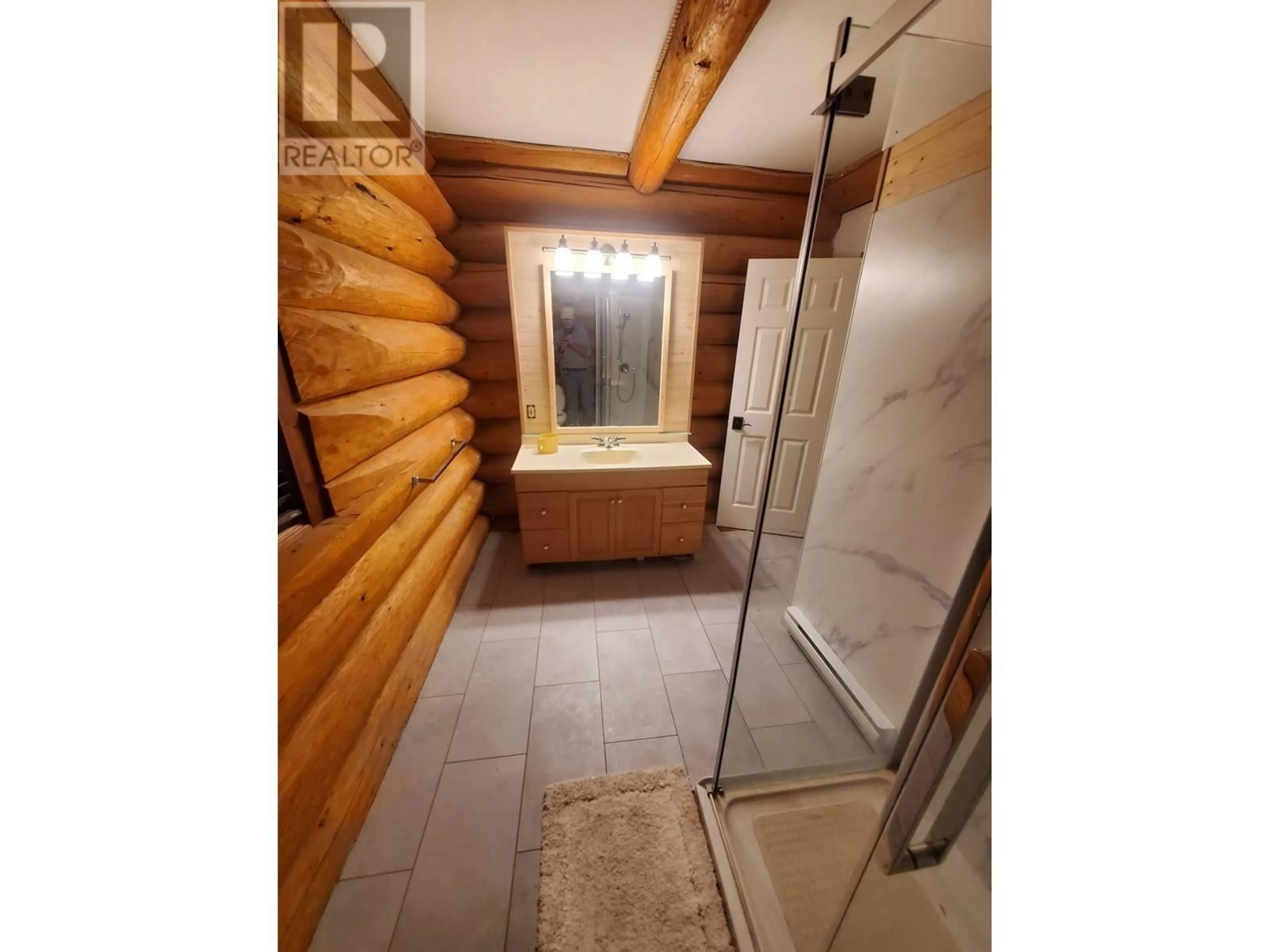 Unknown for 3101 SOLOMON WAY, Terrace British Columbia V8G0G5