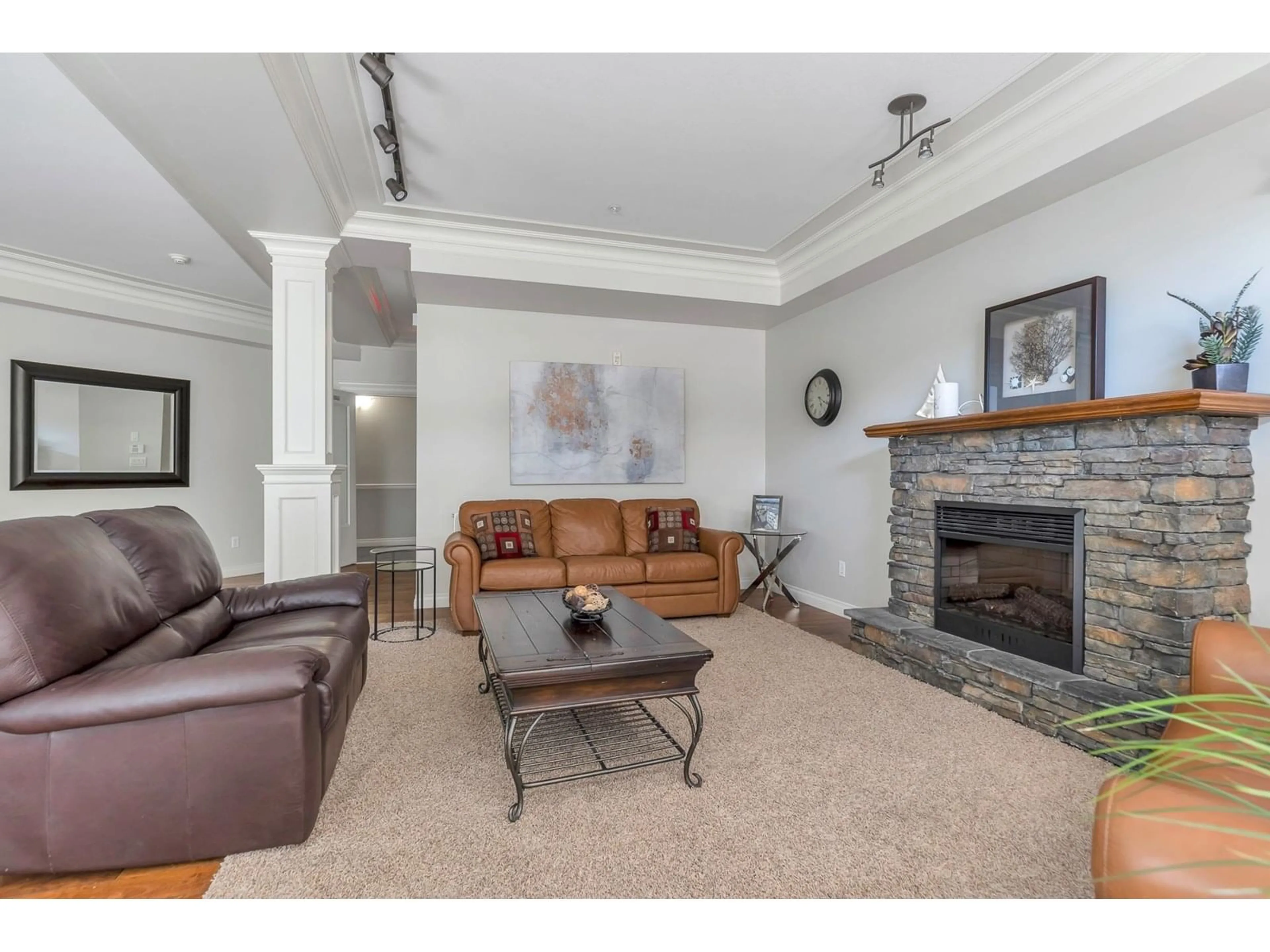 Living room with furniture, unknown for 104 - 32729 GARIBALDI, Abbotsford British Columbia V2T0A6