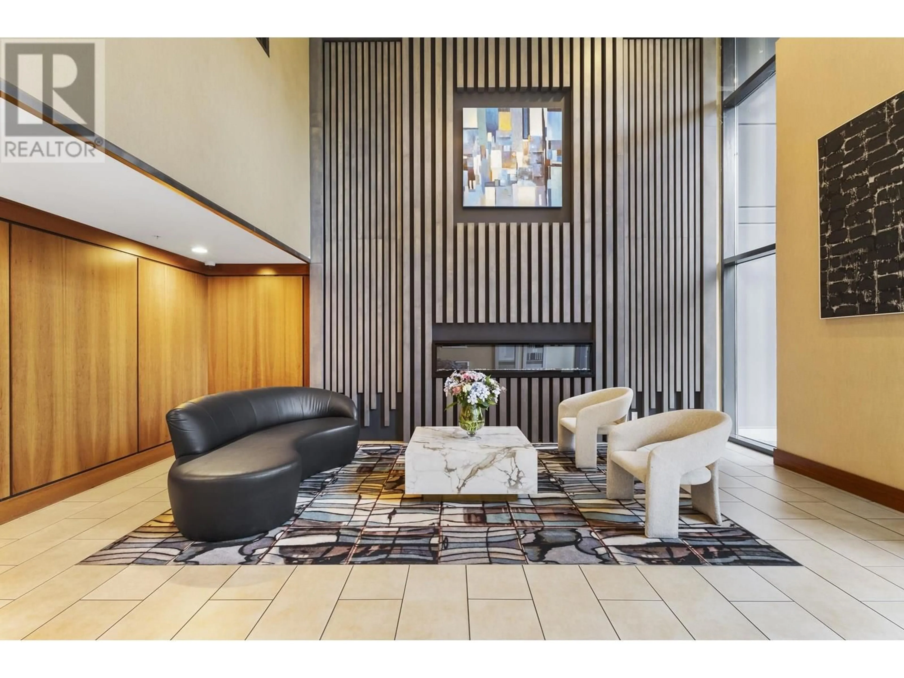 Lobby for 1402 - 5611 GORING STREET, Burnaby British Columbia V5B0A3