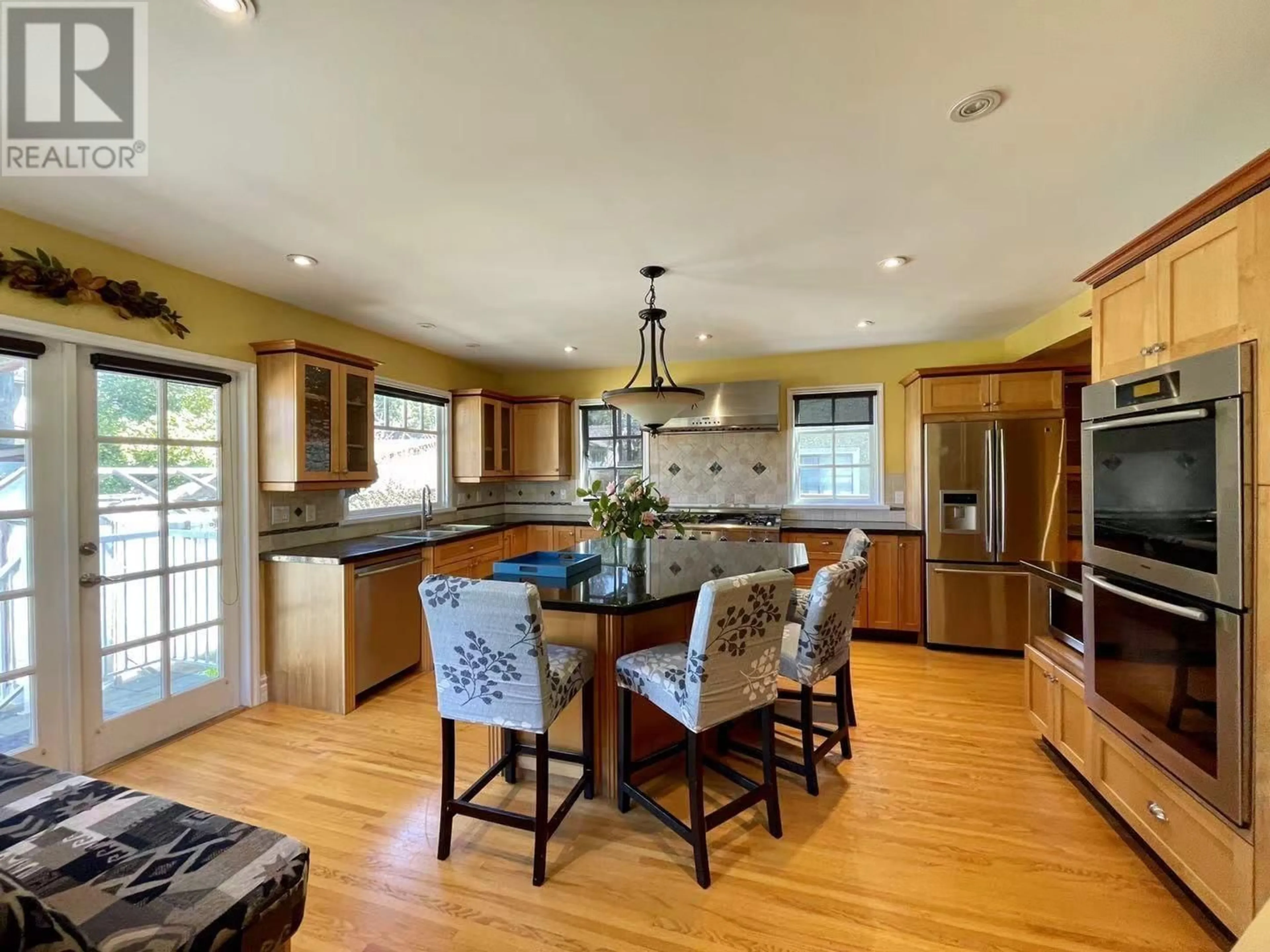 Open concept kitchen, unknown for 1749 WEST 62ND AVENUE, Vancouver British Columbia V6P2G1