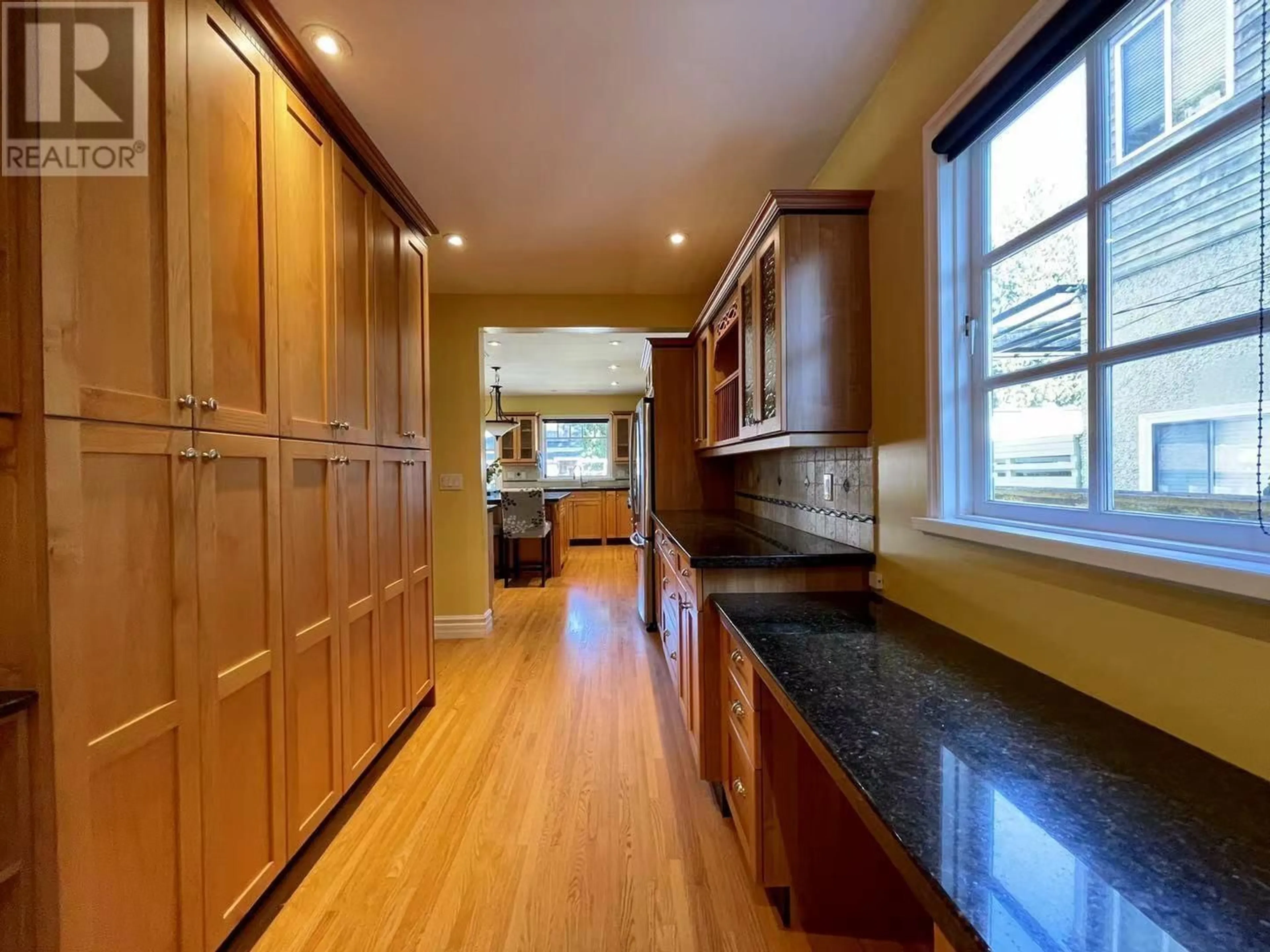 Unknown for 1749 WEST 62ND AVENUE, Vancouver British Columbia V6P2G1