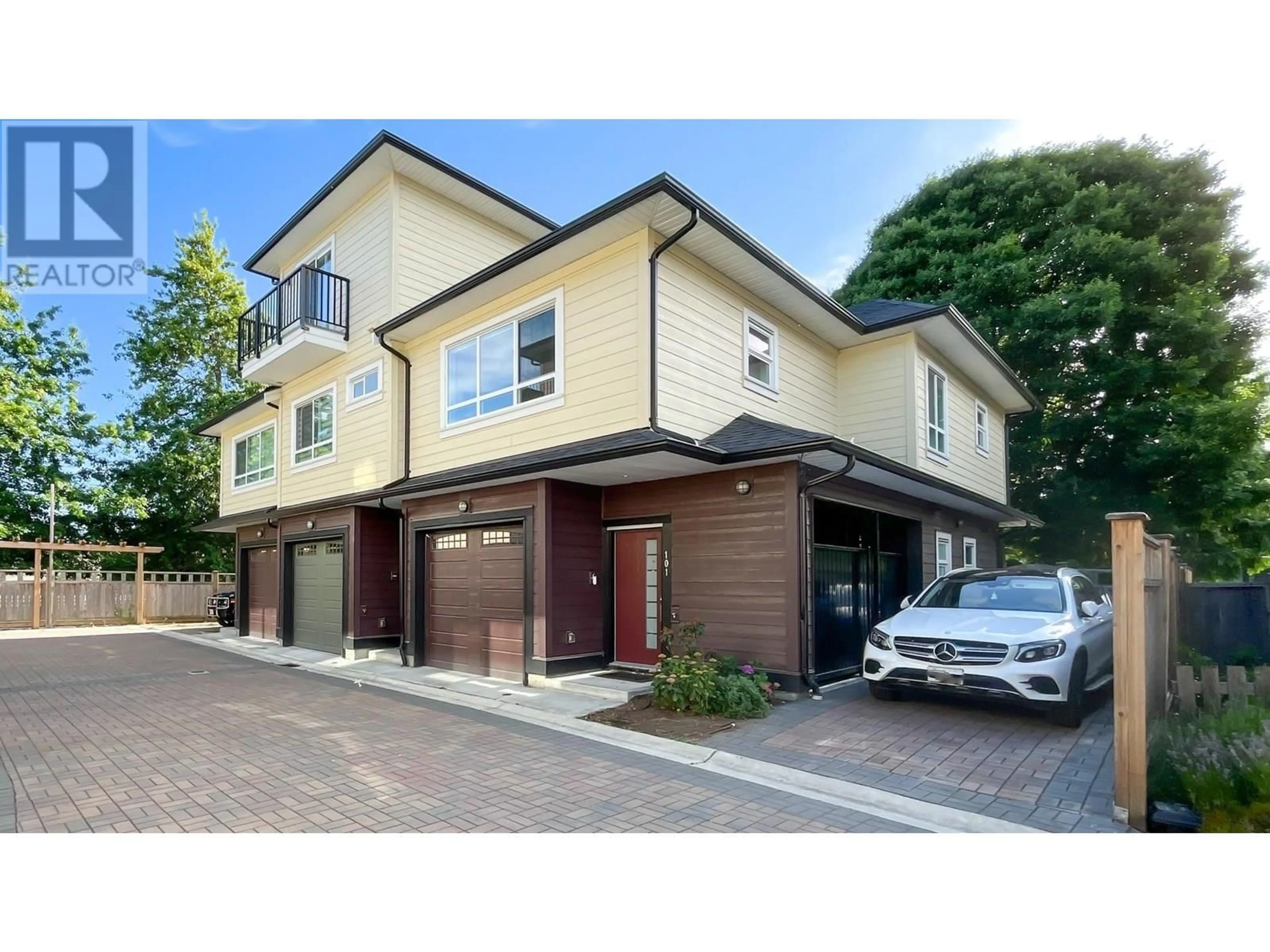Home with brick exterior material, street for 101 - 6571 NO. 4 ROAD, Richmond British Columbia V6Y2T2