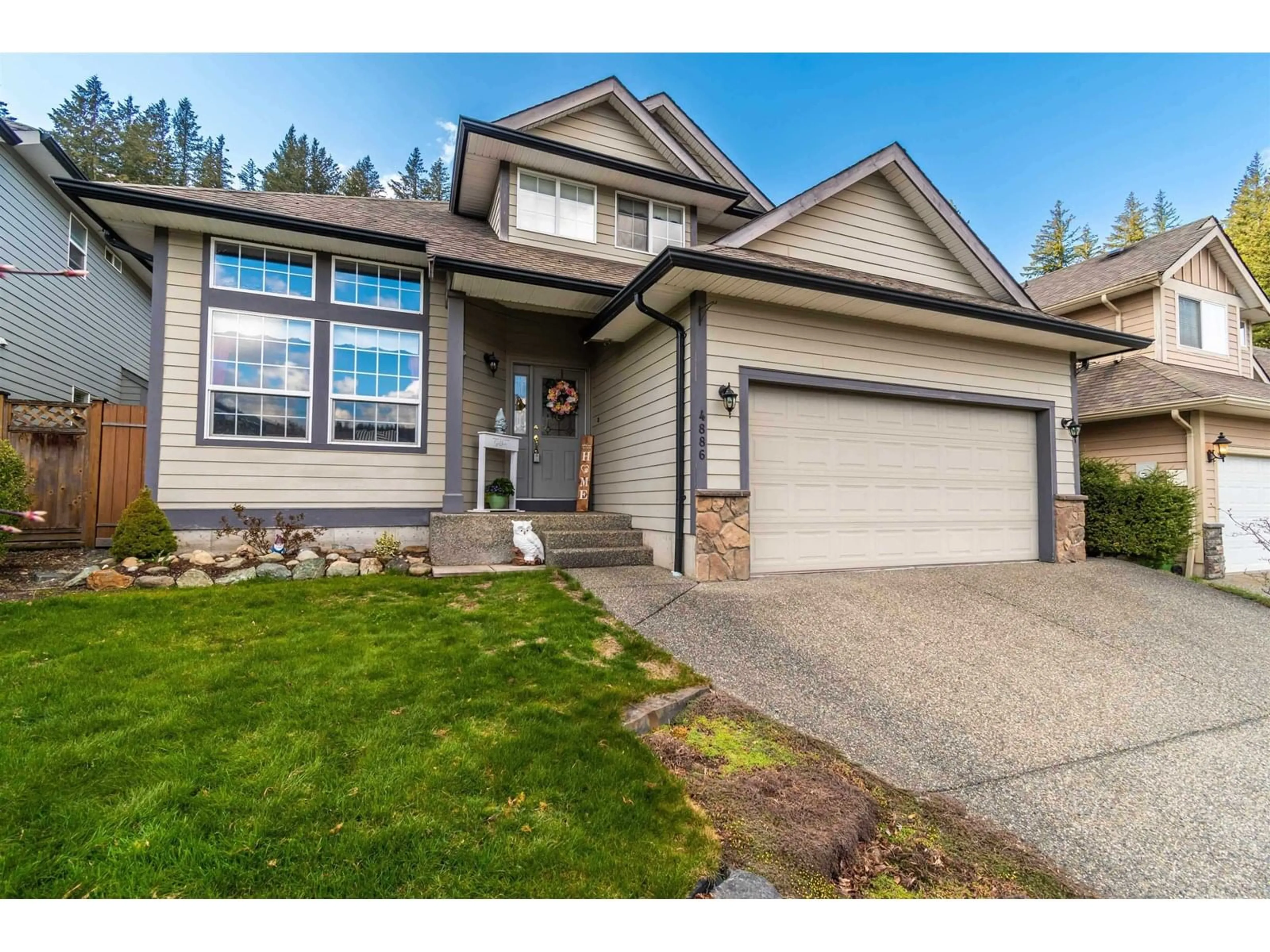 Home with vinyl exterior material, street for 4886 TESKEY ROAD, Chilliwack British Columbia V2R5T7