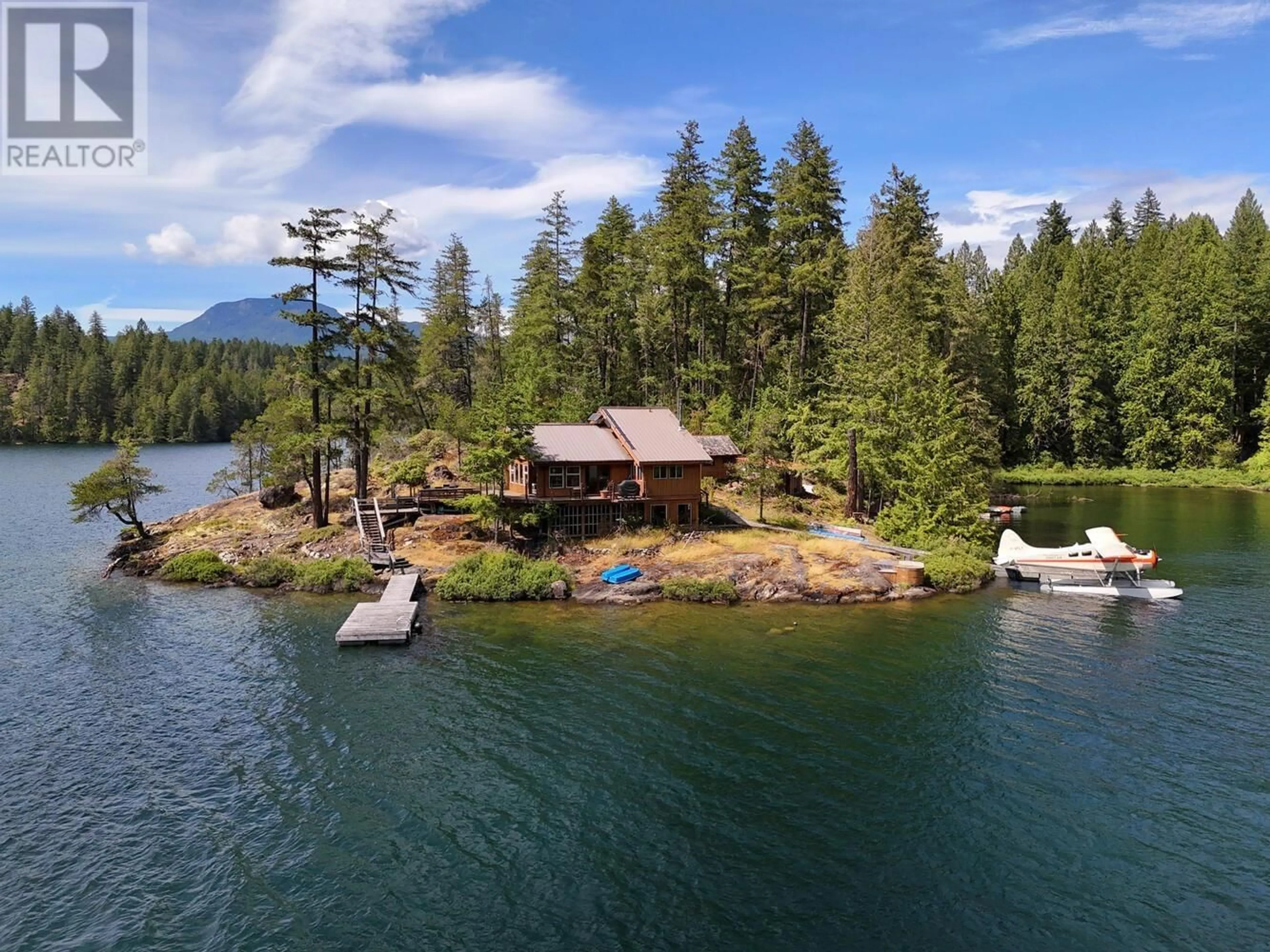 A pic from outside/outdoor area/front of a property/back of a property/a pic from drone, water/lake/river/ocean view for DL 6692 WEST, Nelson Island British Columbia V0V0V0