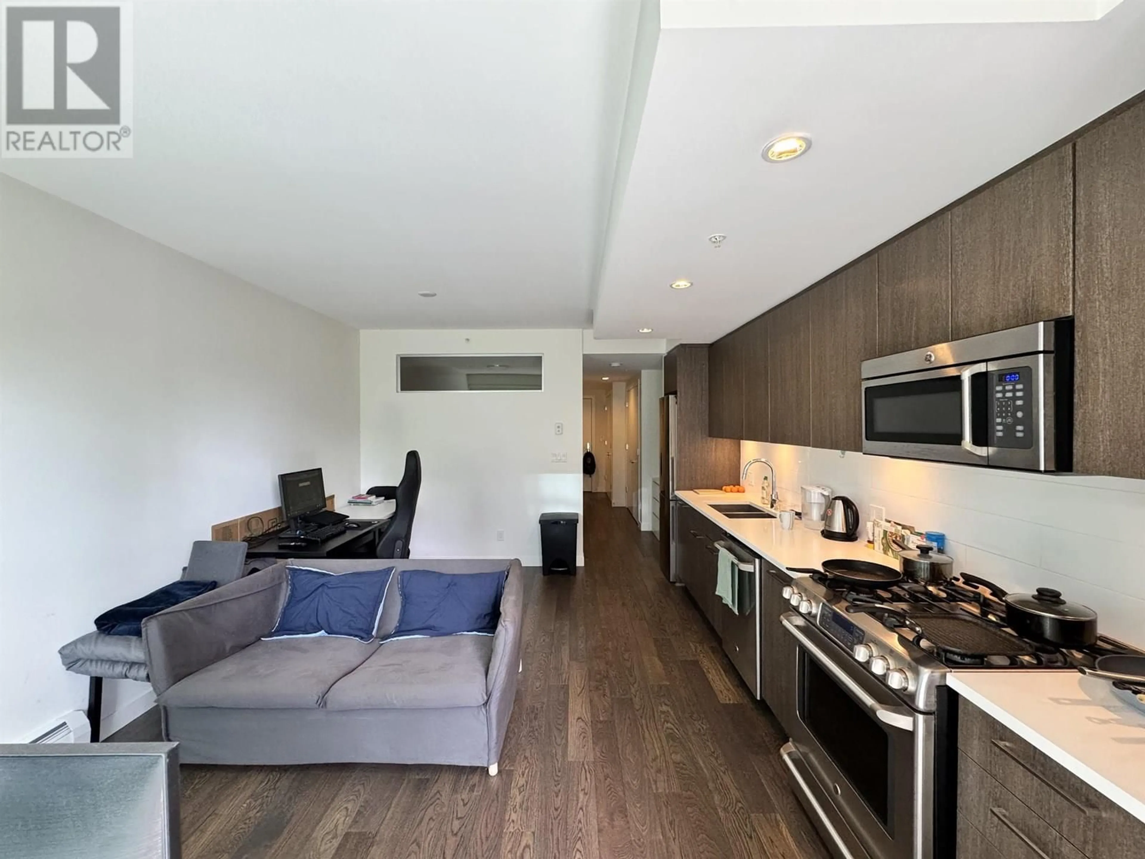 Unknown for 210 - 9060 UNIVERSITY CRESCENT, Burnaby British Columbia V5A0E1