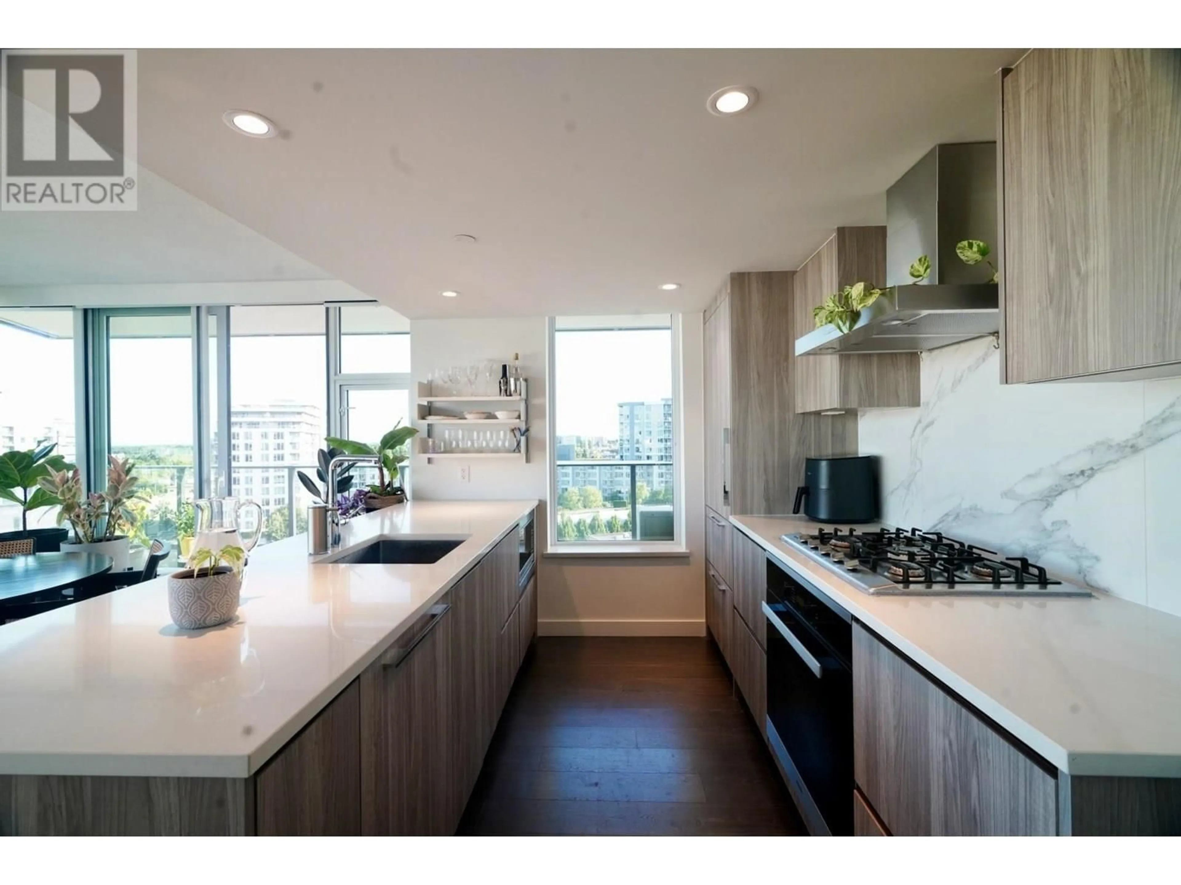 Contemporary kitchen, unknown for 1101 - 8555 CAPSTAN WAY, Richmond British Columbia V6X0W1