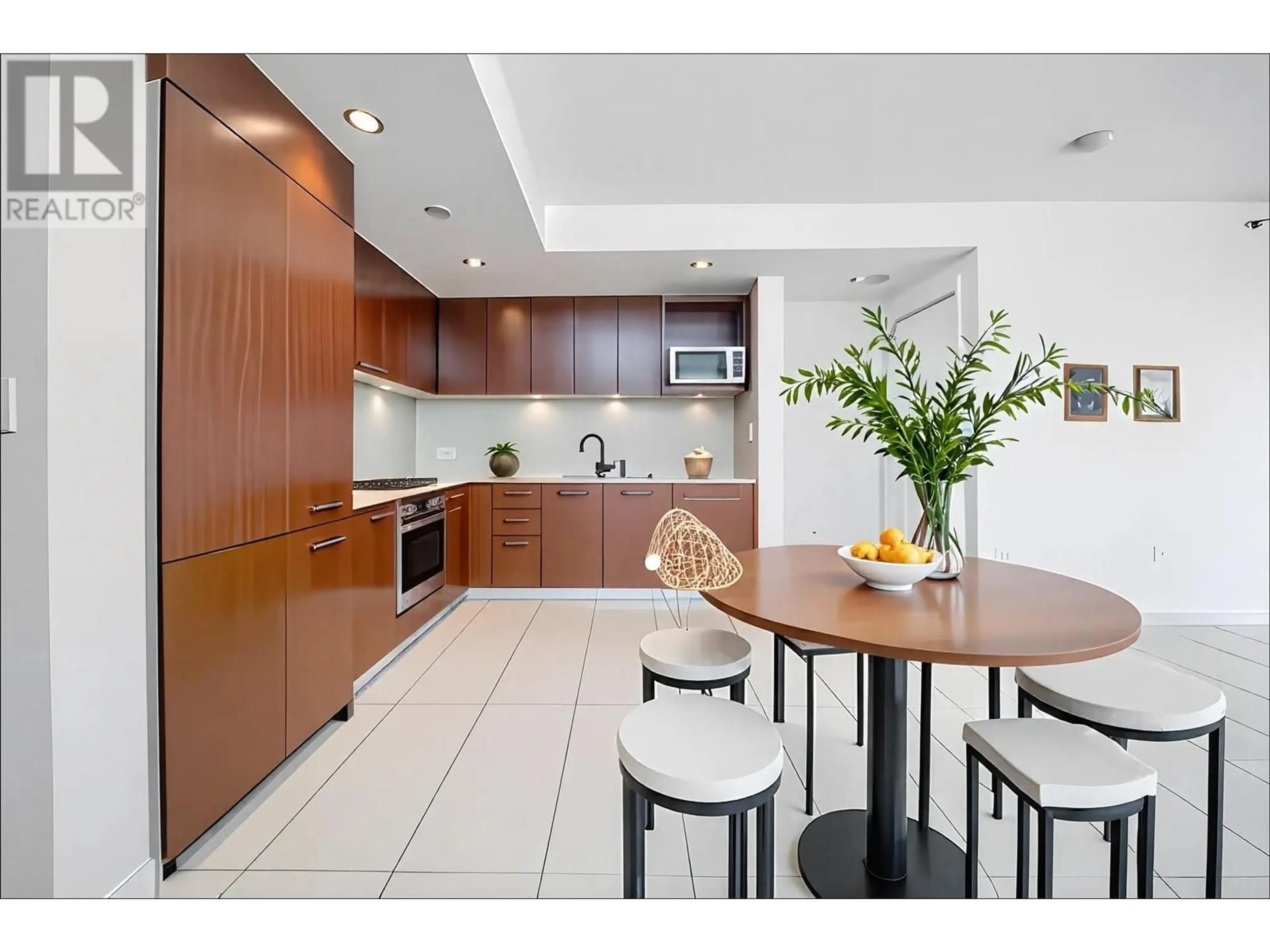 Unknown for 1707 - 1028 BARCLAY STREET, Vancouver British Columbia V6E0B1