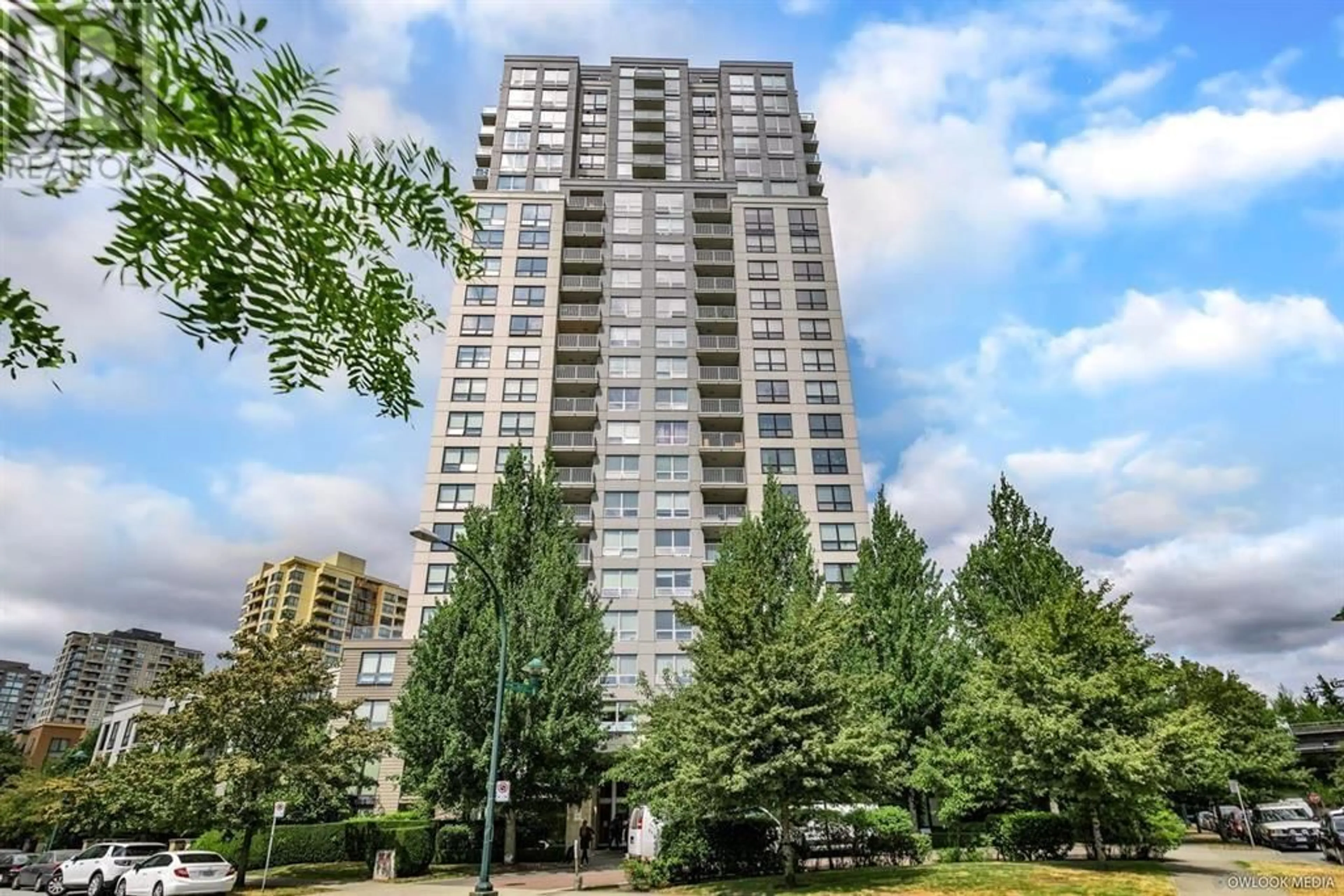 Patio, unknown for 317 - 3663 CROWLEY DRIVE, Vancouver British Columbia V5R6H4