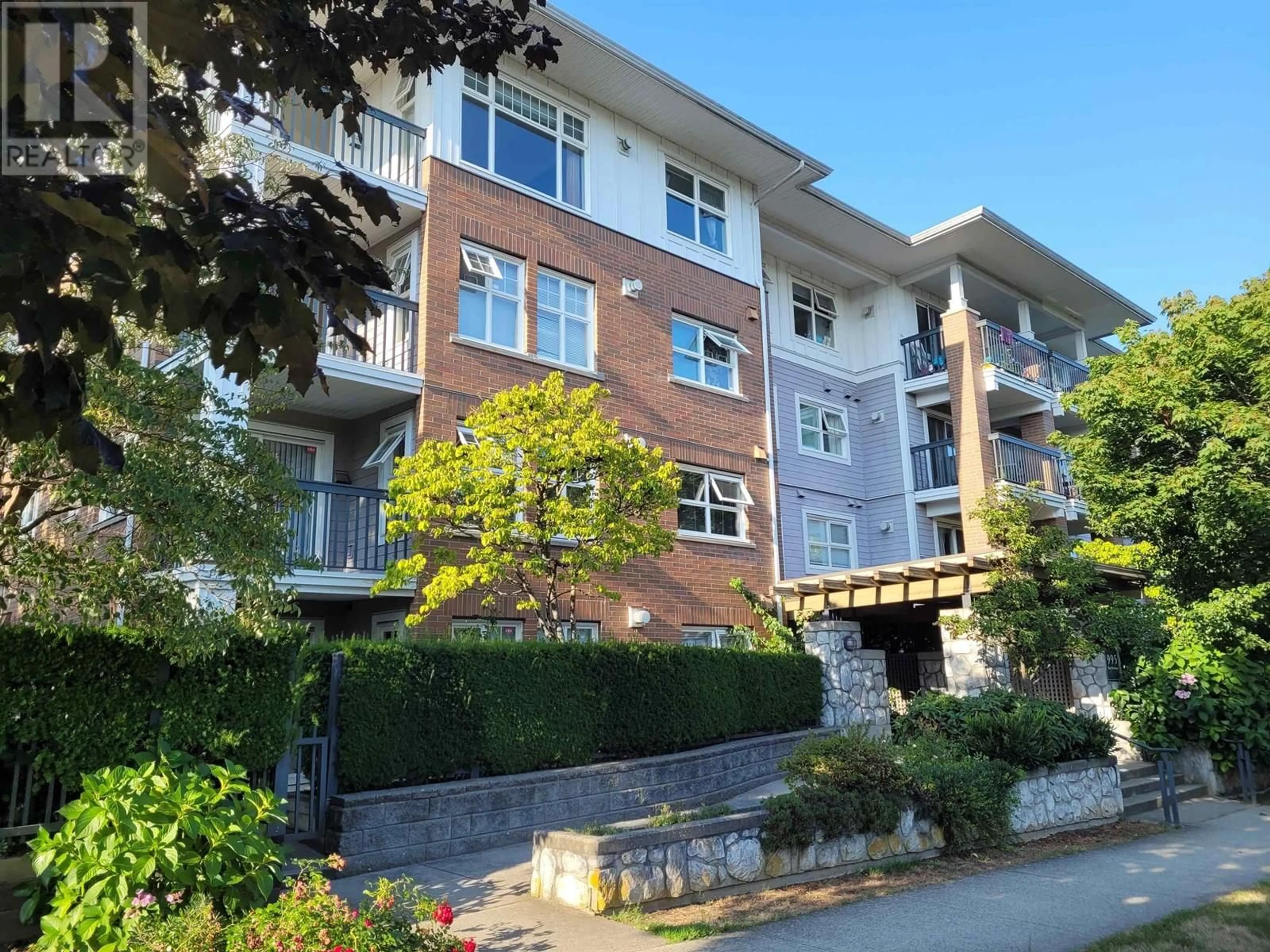 Unknown for 401 - 995 59TH AVENUE, Vancouver British Columbia V6P6Z2